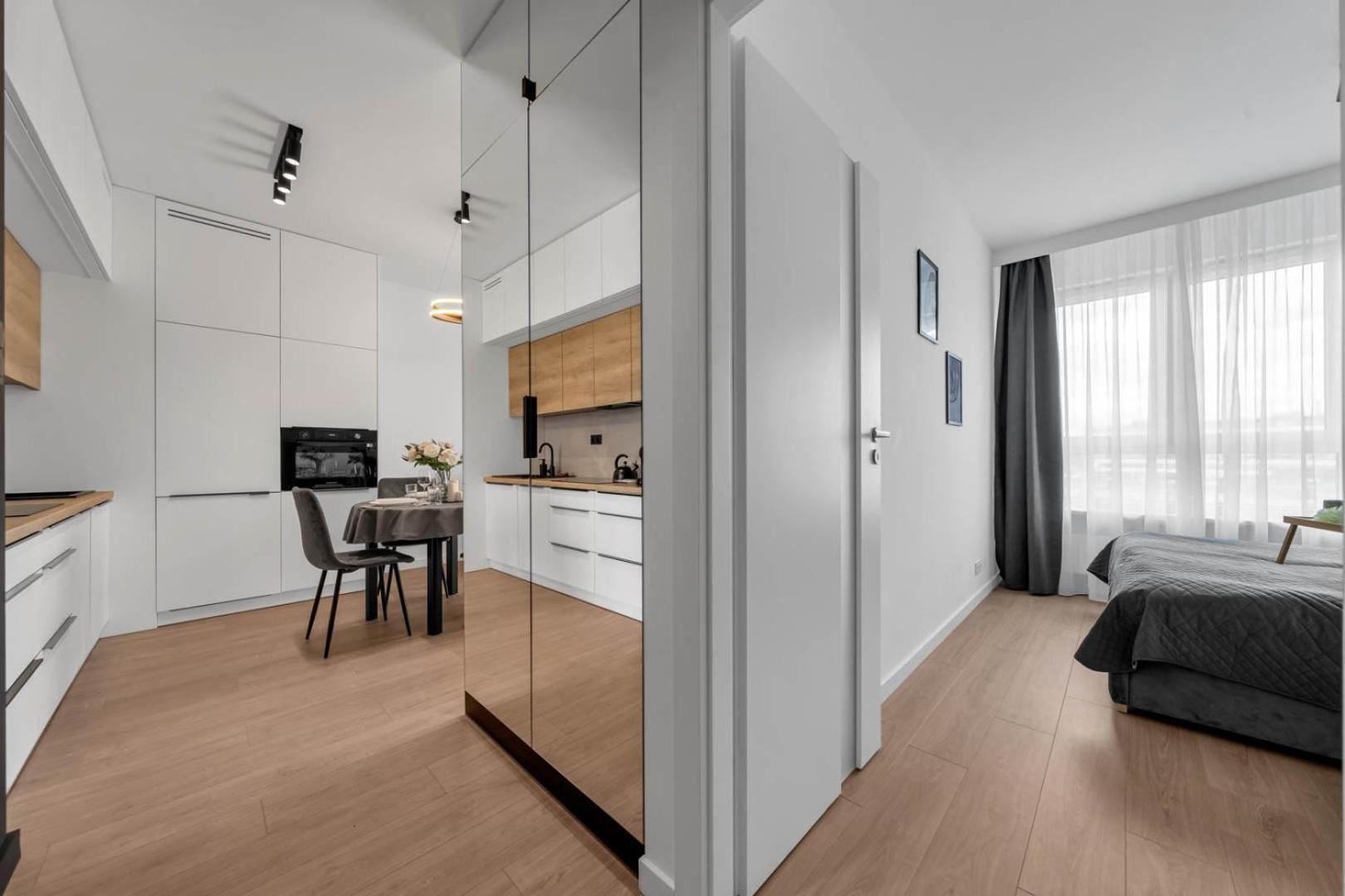 Jutrzenki - Gym, Balcony, Parking - By Rentujemy Apartment Warsaw