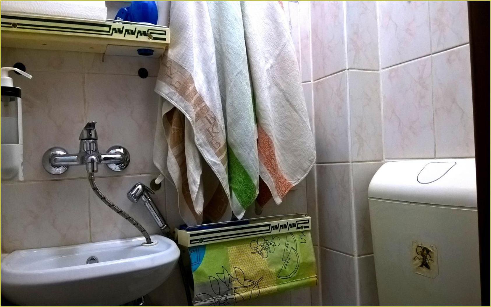 Homestay For *