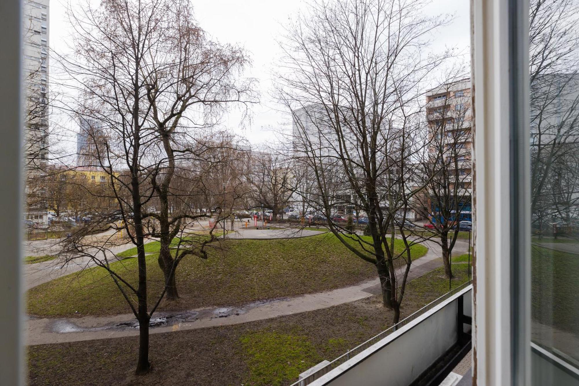 Unitapartament Short Rent In By Metro Station Rondo Onz With 3bedrooms 22 * Warsaw