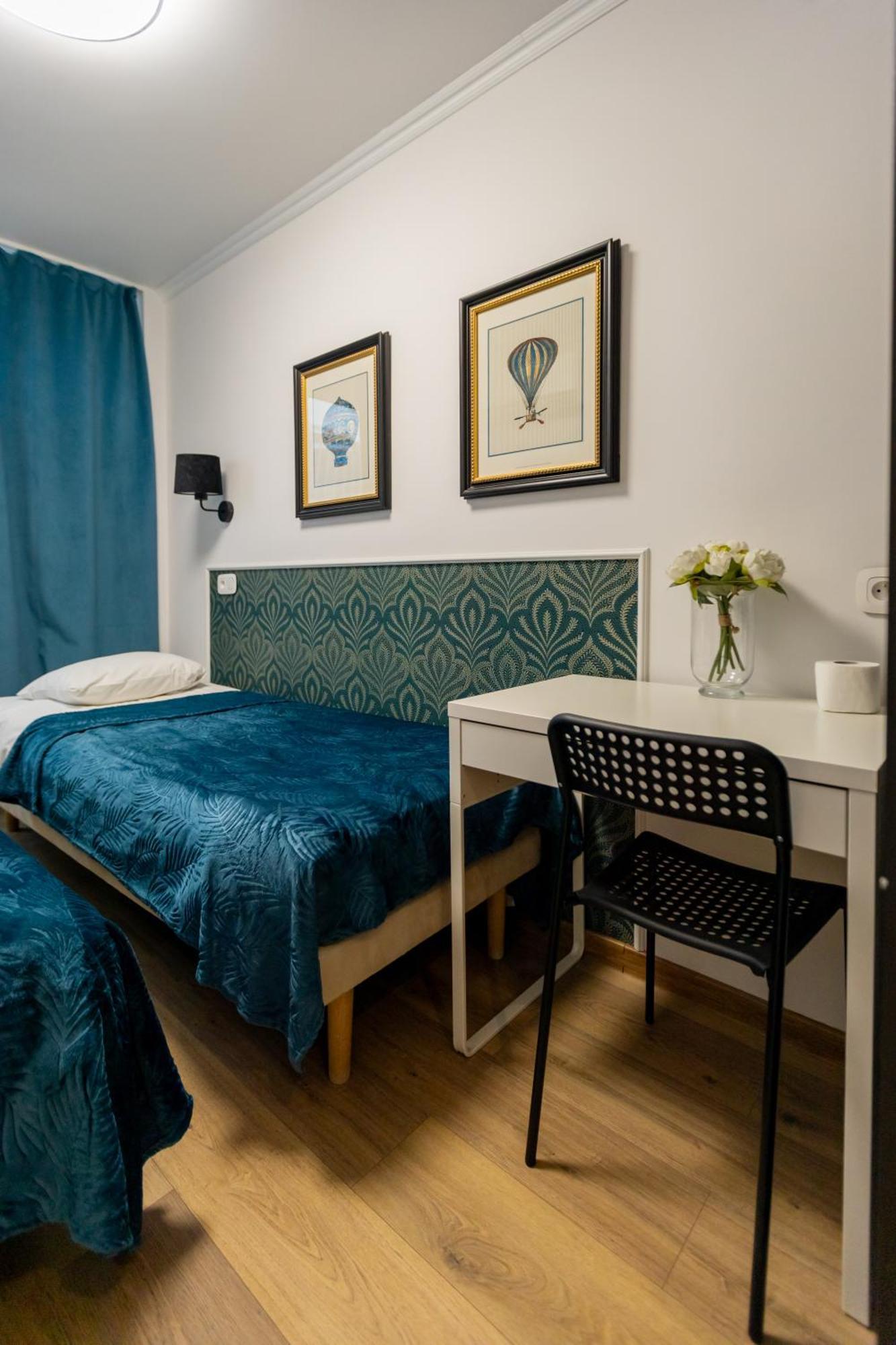 Unitapartament Short Rent In By Metro Station Rondo Onz With 3bedrooms 22 * Warsaw