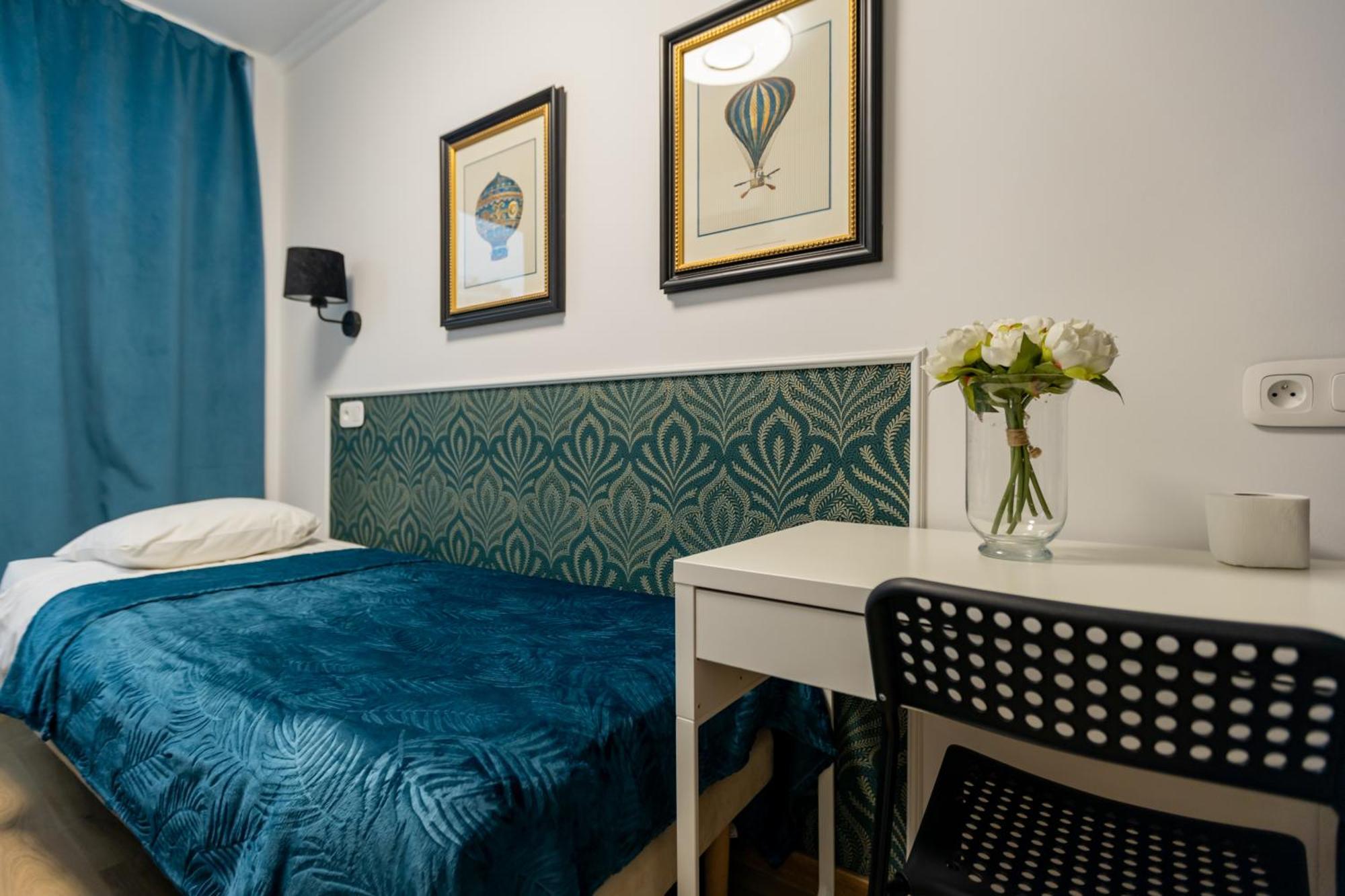 Unitapartament Short Rent In By Metro Station Rondo Onz With 3bedrooms 22 * Warsaw