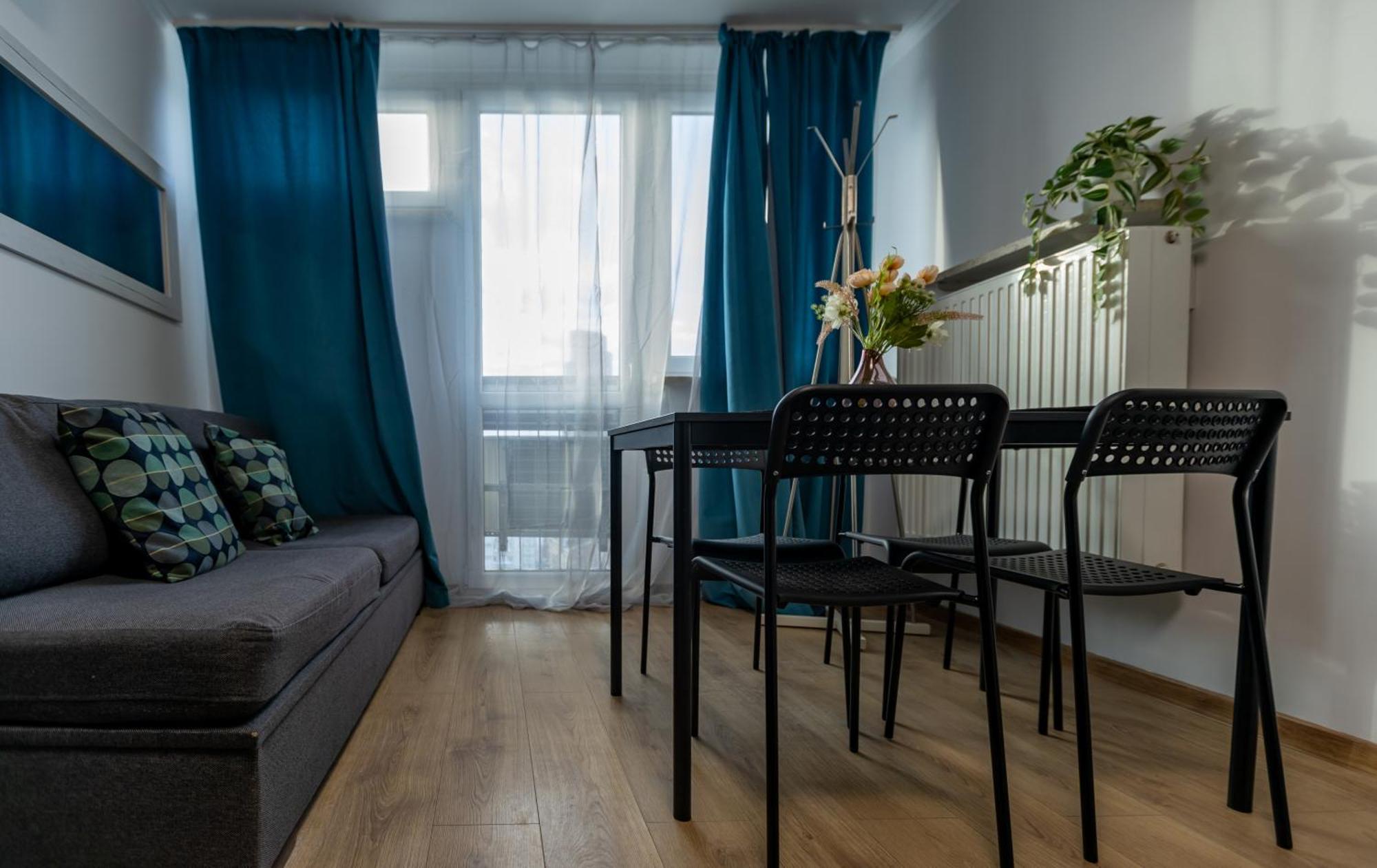 Unitapartament Short Rent In By Metro Station Rondo Onz With 3bedrooms 22 Apartment *