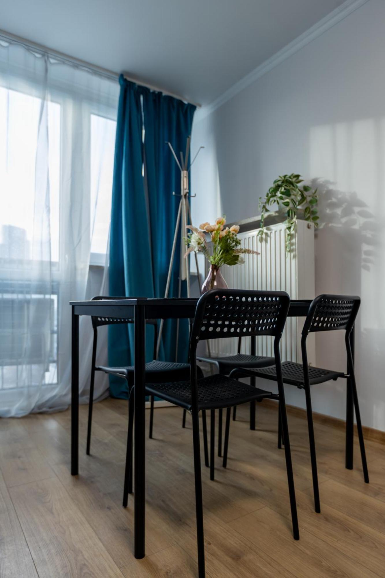 Unitapartament Short Rent In By Metro Station Rondo Onz With 3bedrooms 22 Apartment