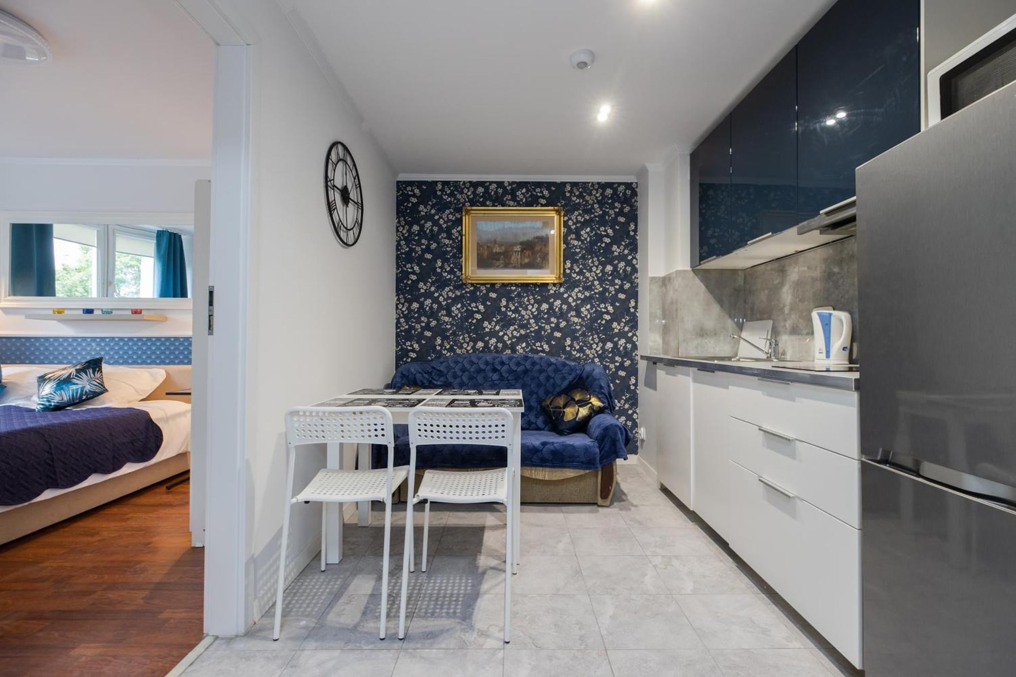 Unitapartament Short Rent In By Metro Station Rondo Onz With 3bedrooms 22 Warsaw