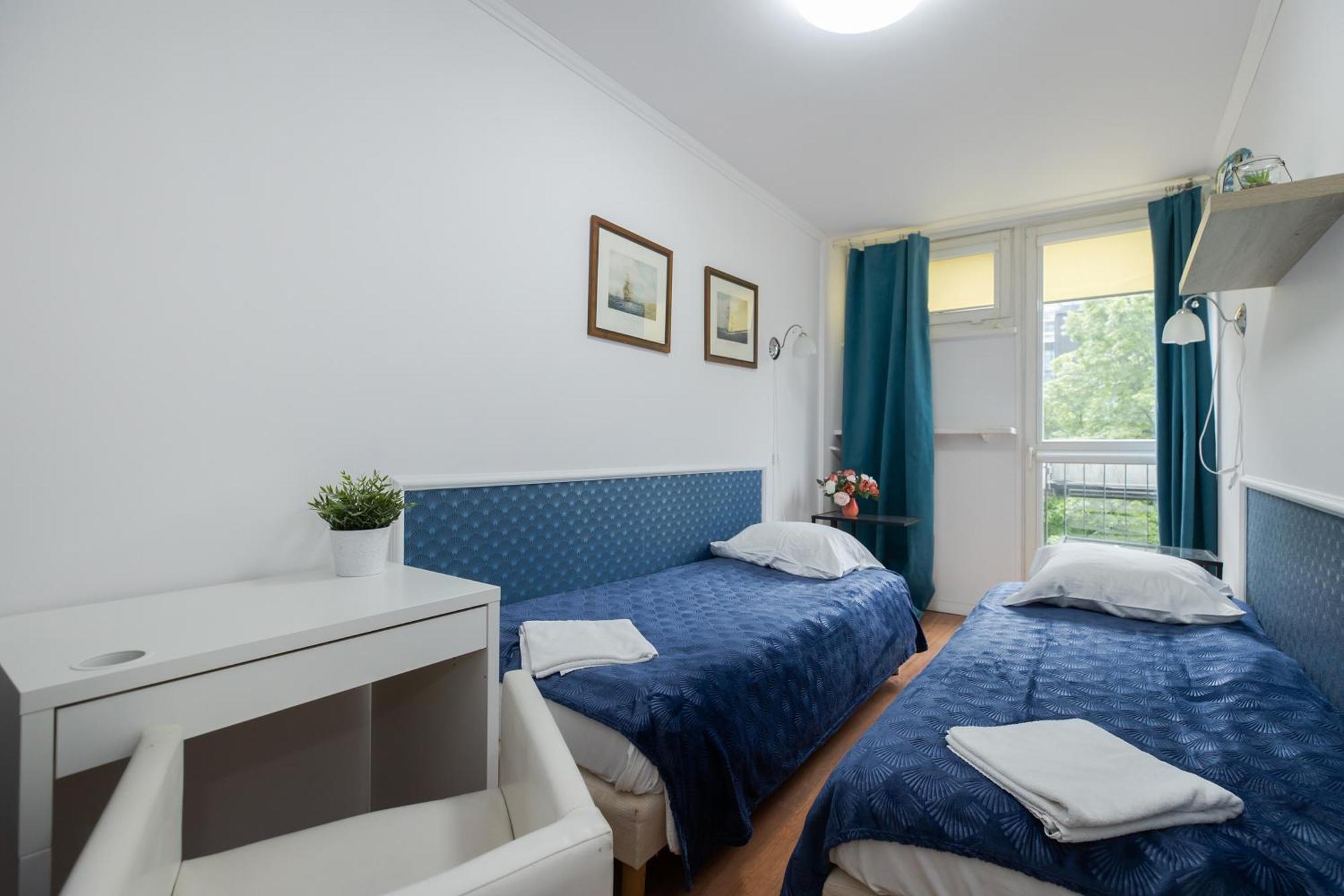 Unitapartament Short Rent In By Metro Station Rondo Onz With 3bedrooms 22 * Warsaw