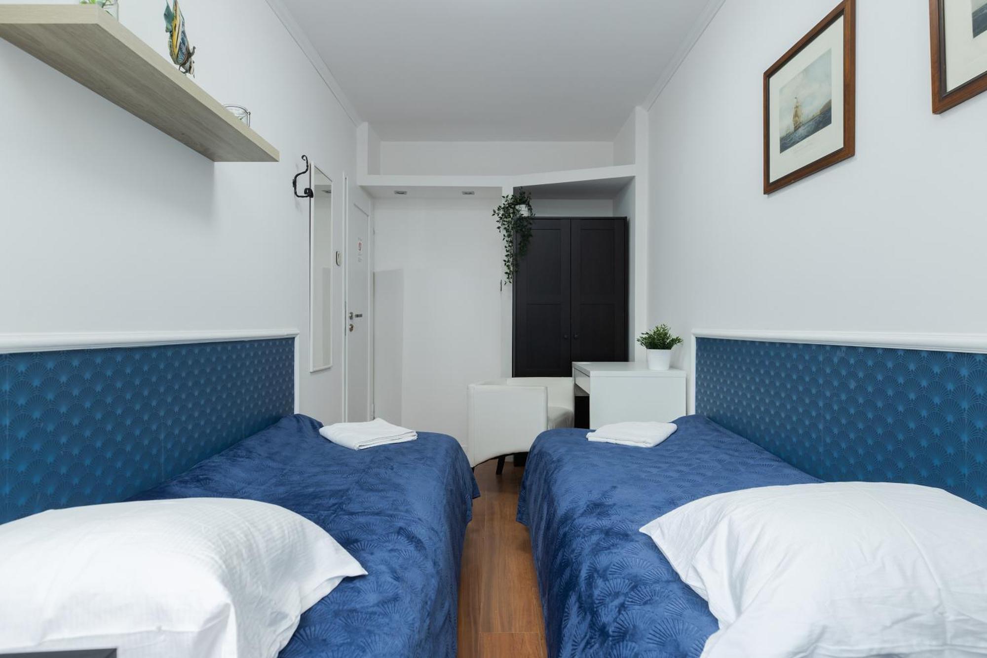 Unitapartament Short Rent In By Metro Station Rondo Onz With 3bedrooms 22 * Warsaw