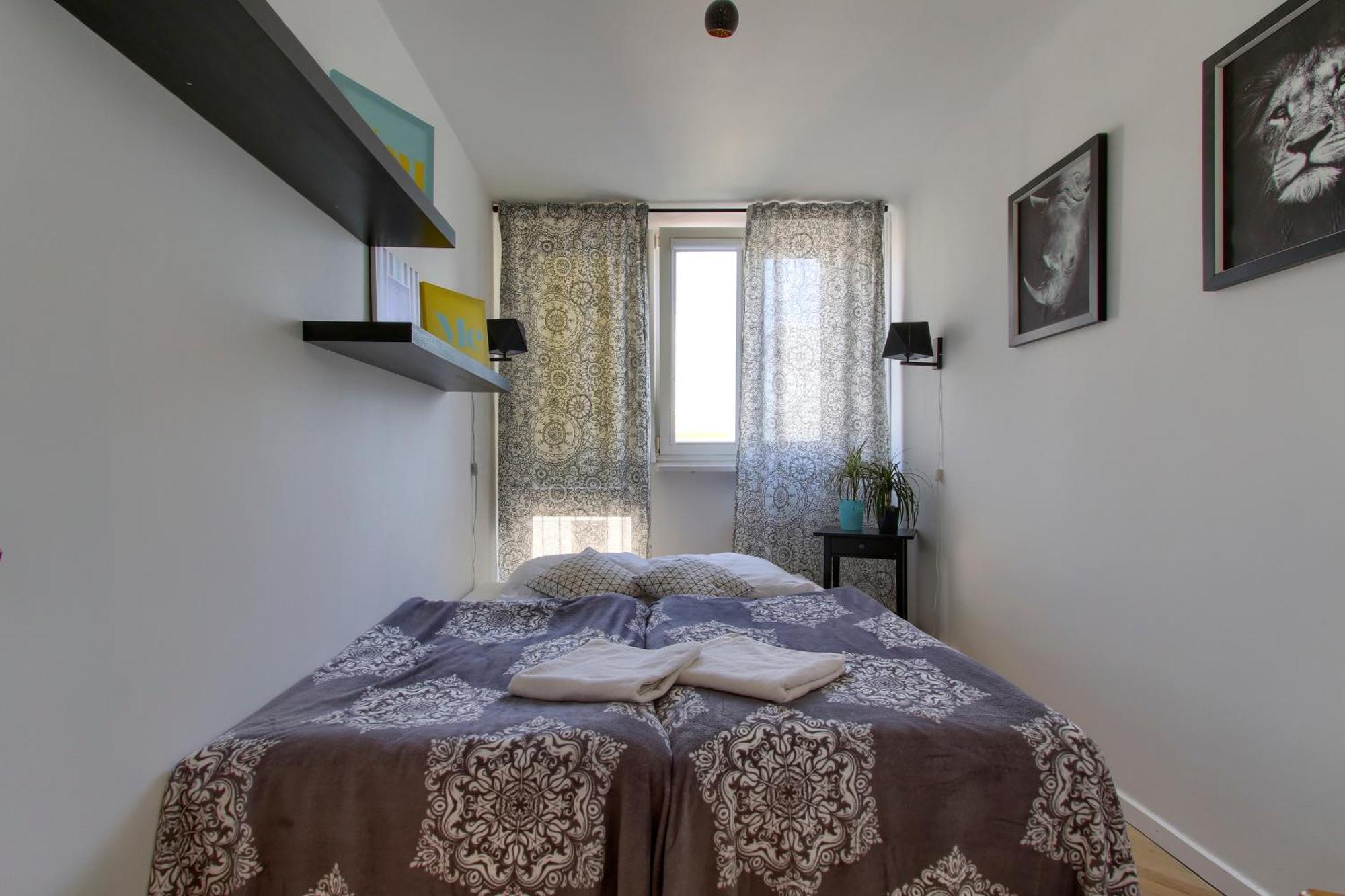 Unitapartament Short Rent In By Metro Station Rondo Onz With 3bedrooms 22 Apartment *