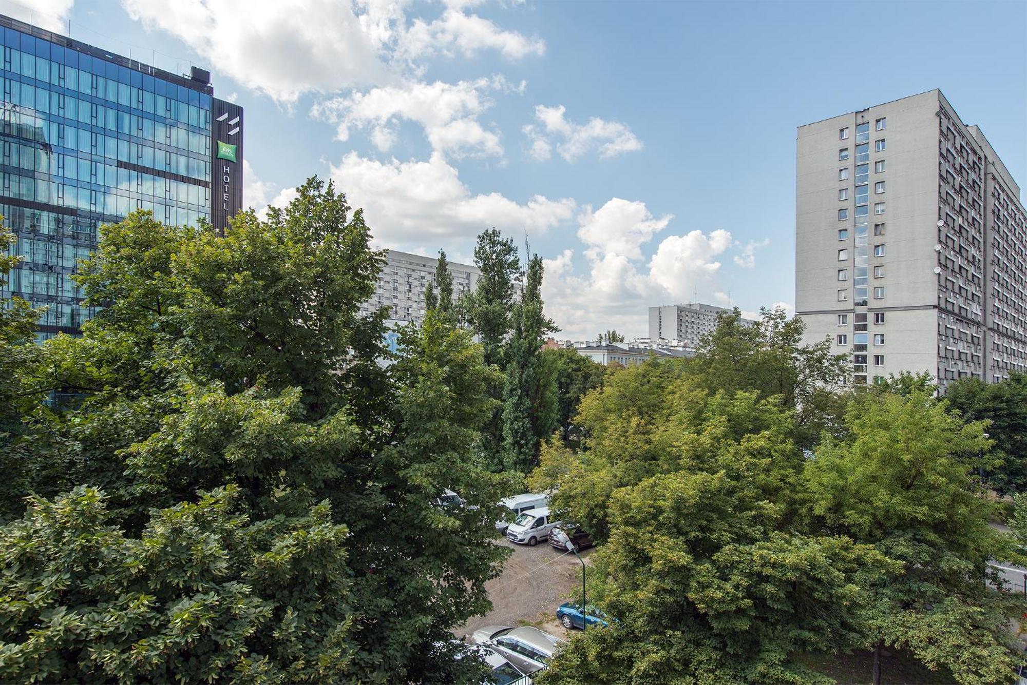 Unitapartament Short Rent In By Metro Station Rondo Onz With 3bedrooms 22 Warsaw