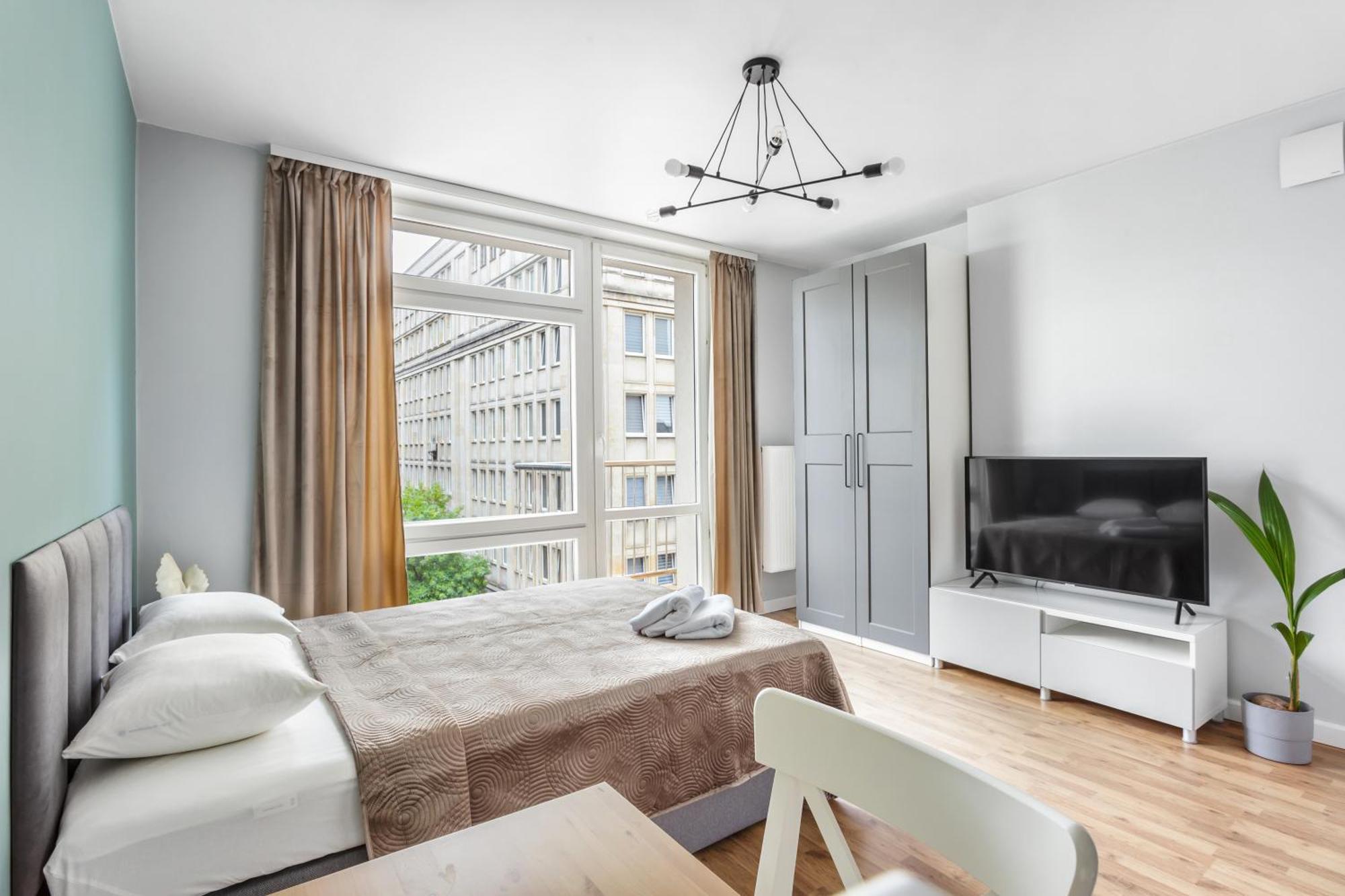 Charming In The Center Apartment *