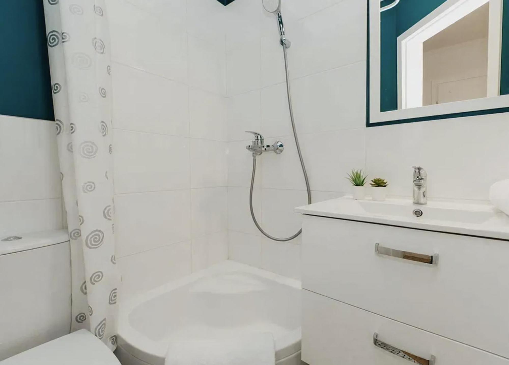 B3 Apartment