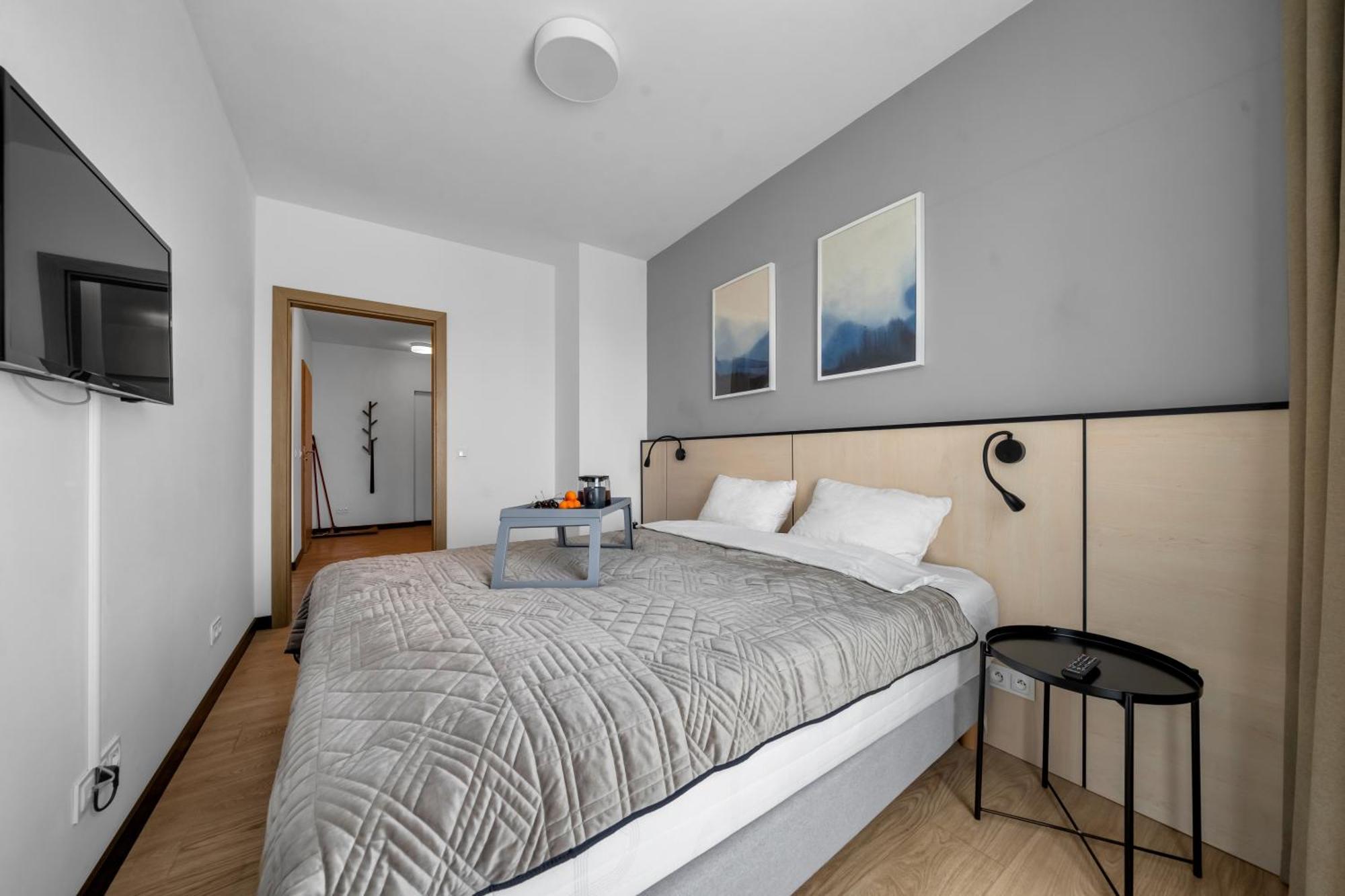 National Stadium - Parking, Workspace - By Rentujemy Apartament