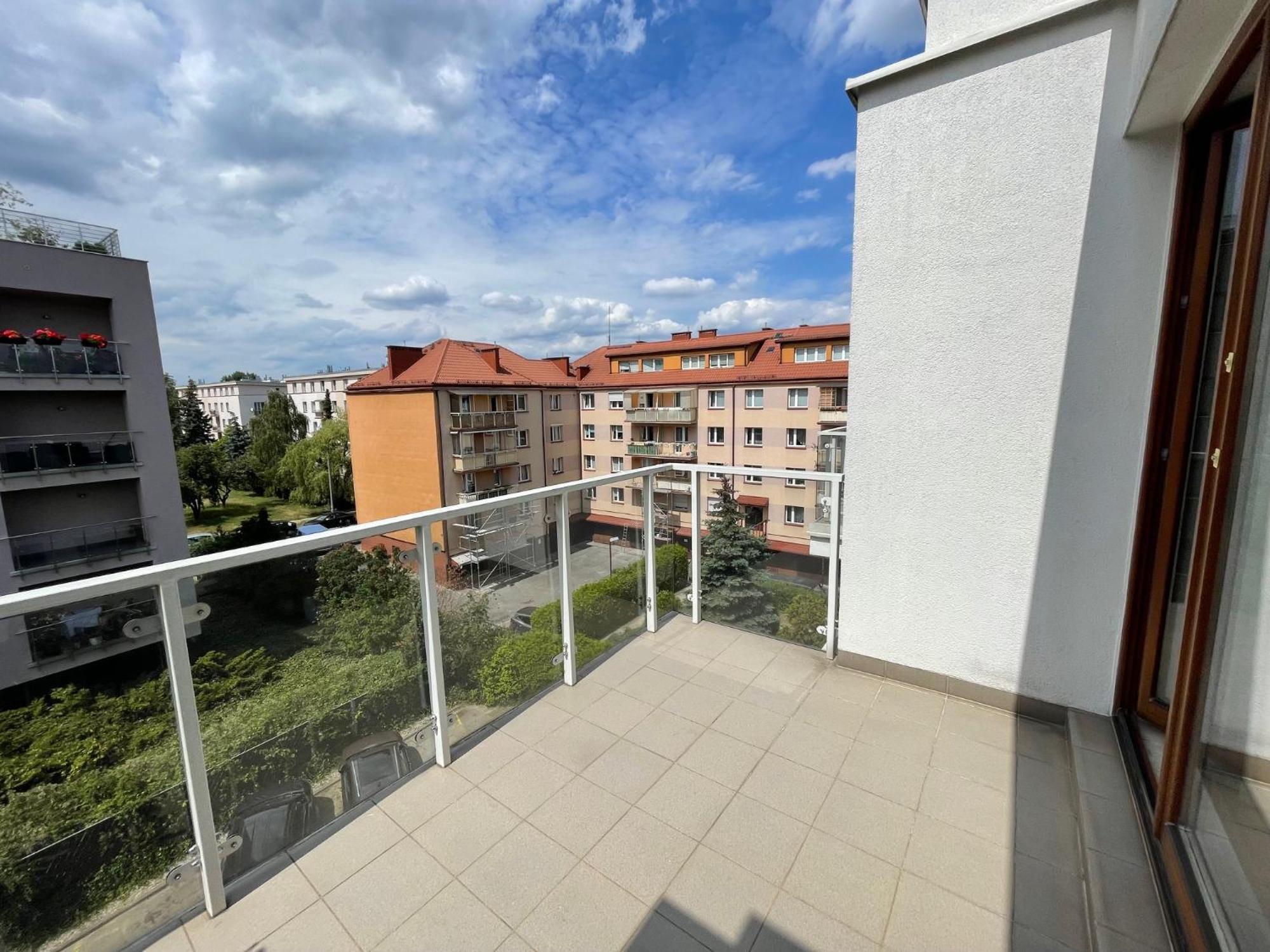 Elegant Kiprow Apartment Warsaw