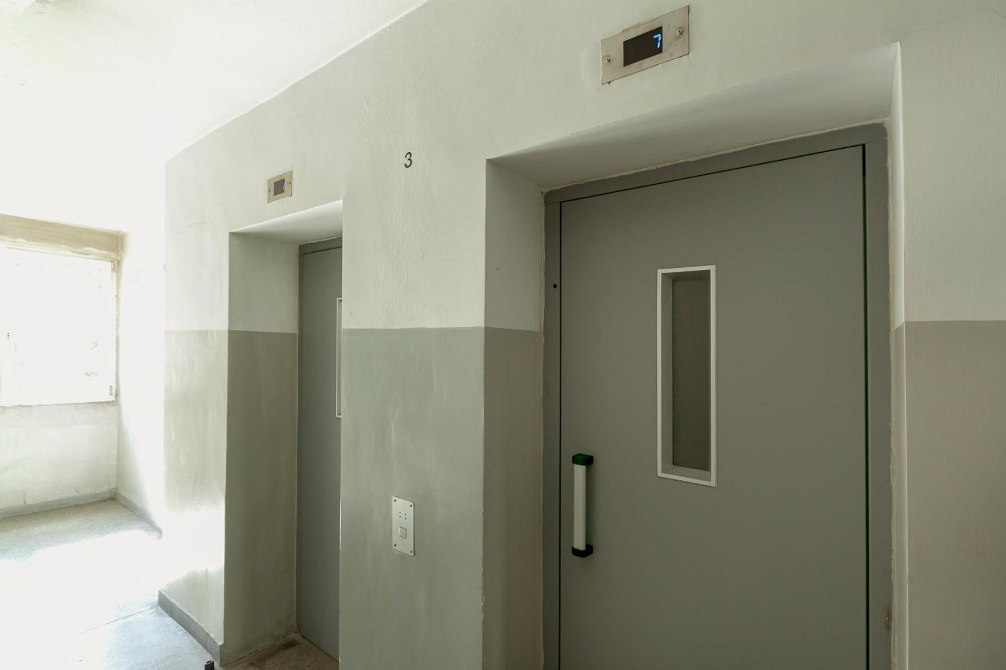 Bagno 7 Grey - Stacja Metra 300m - Underground Station 300m Better *