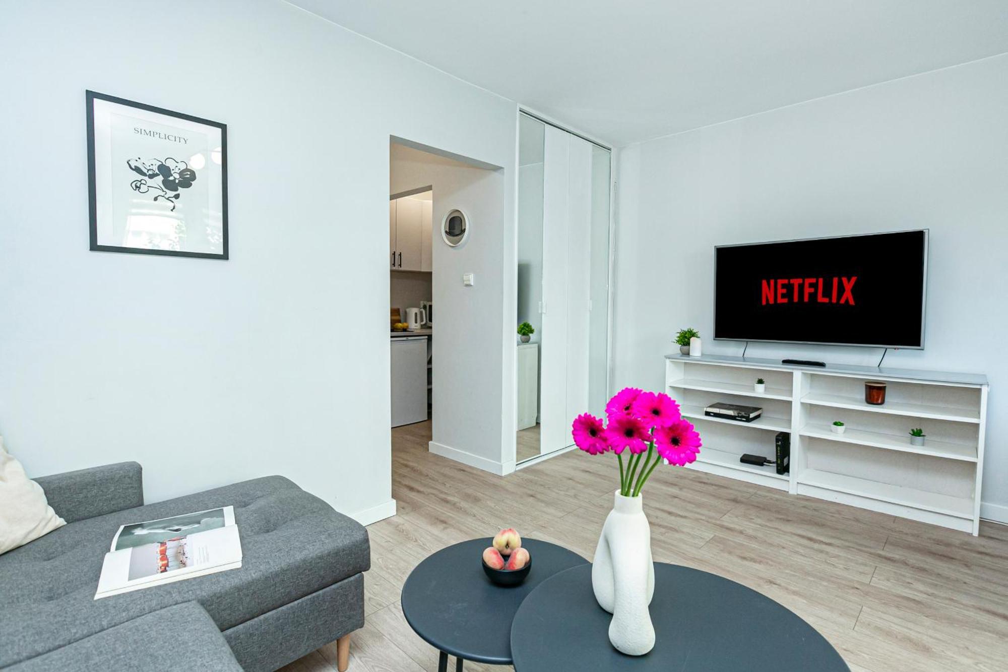 Apartament Bagno 7 Grey - Stacja Metra 300m - Underground Station 300m Better
