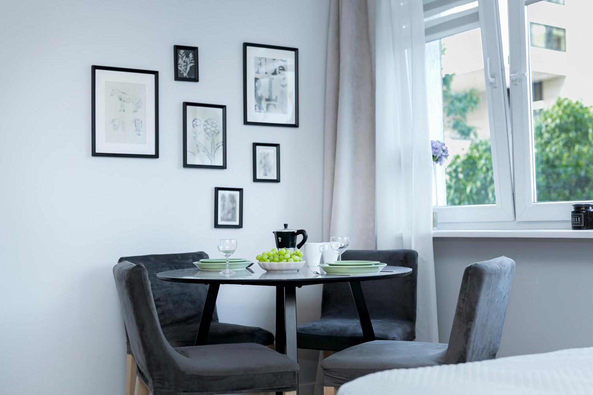 Bagno 7 Grey - Stacja Metra 300m - Underground Station 300m Better Apartament *