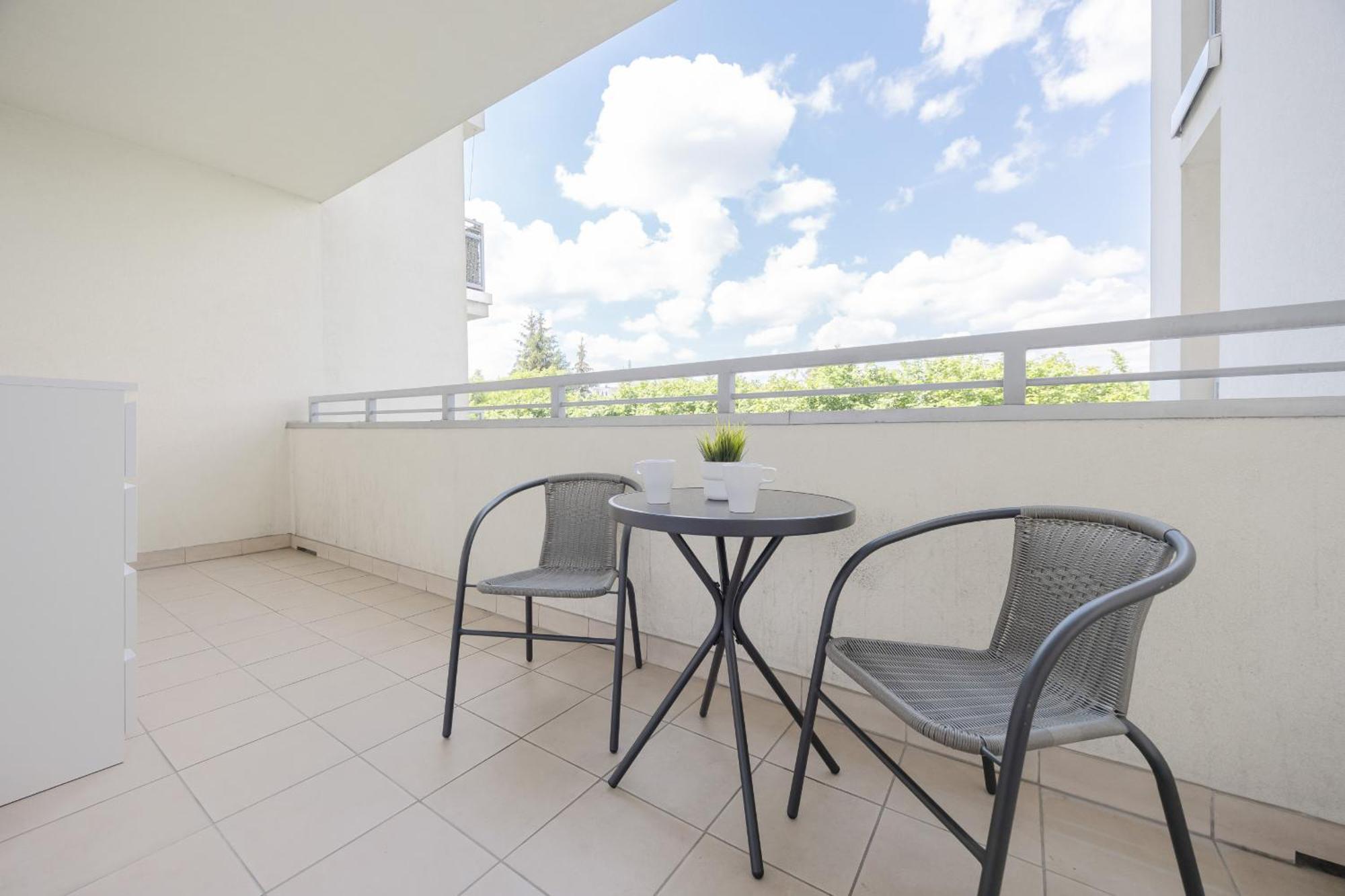Apartment Wyjatkowy Z 3 Sypialniami I Balkonem By Renters *