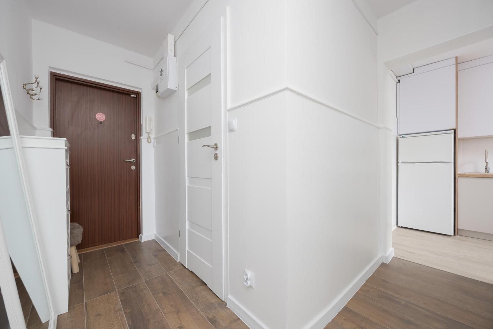 Komfortowy W Warszawie Z Dwiema Sypialniami Blisko Rzeki By Rent Like