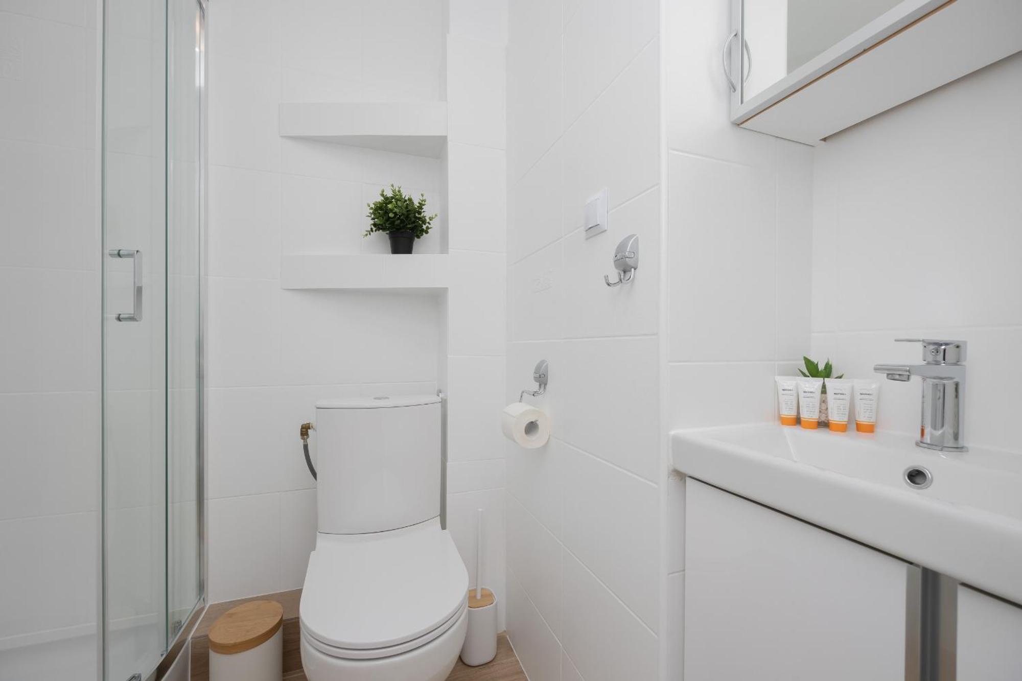 Komfortowy W Warszawie Z Dwiema Sypialniami Blisko Rzeki By Rent Like Apartment Warsaw