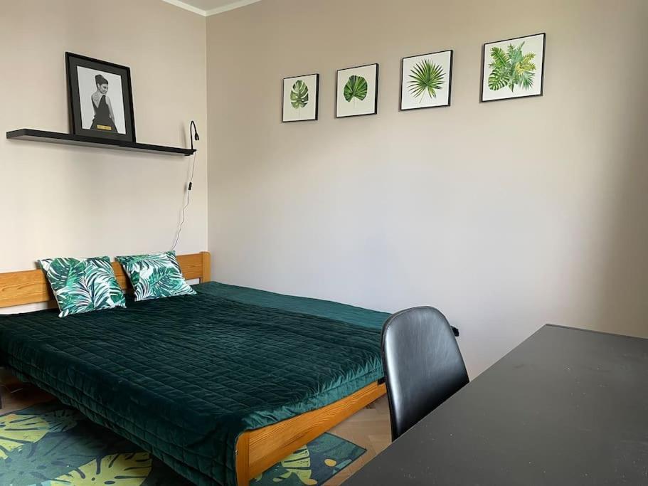 Four Bedroom Lachmana Apartment *