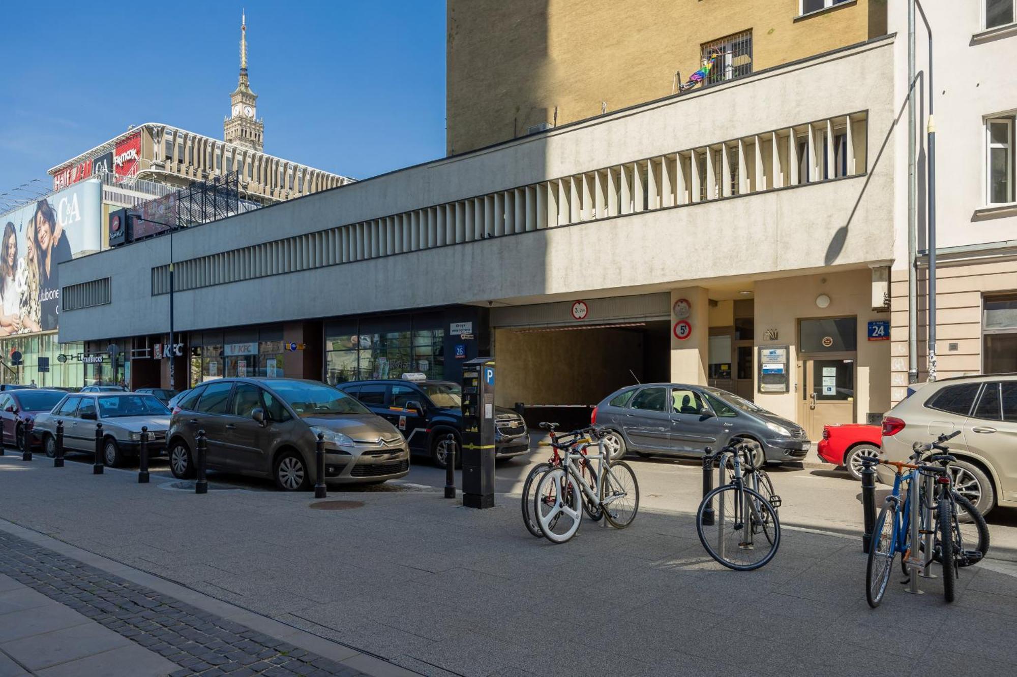 Beautiful With Balcony In Heart Of By Renters Apartment Warsaw