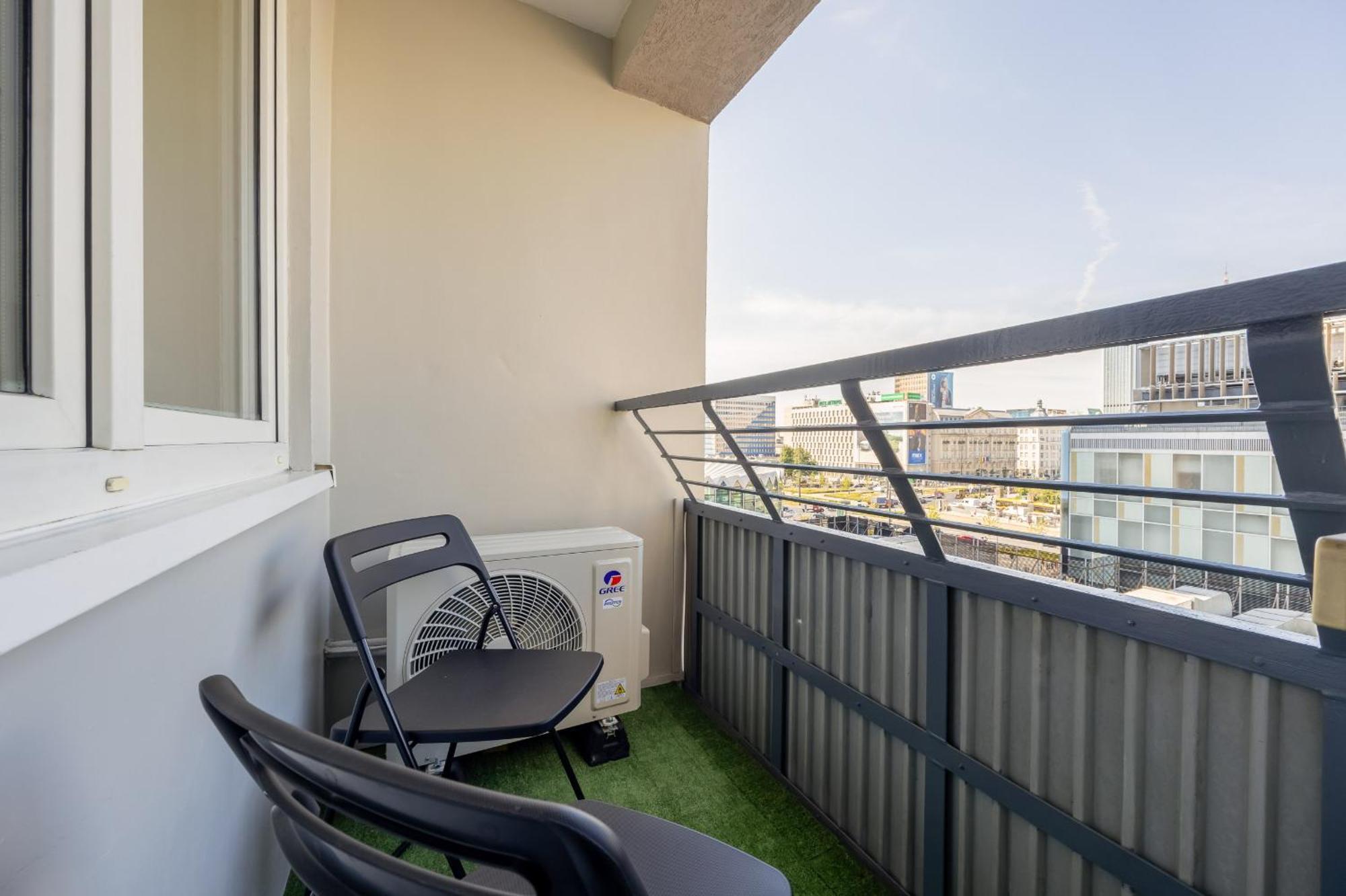 Beautiful With Balcony In Heart Of By Renters Warsaw