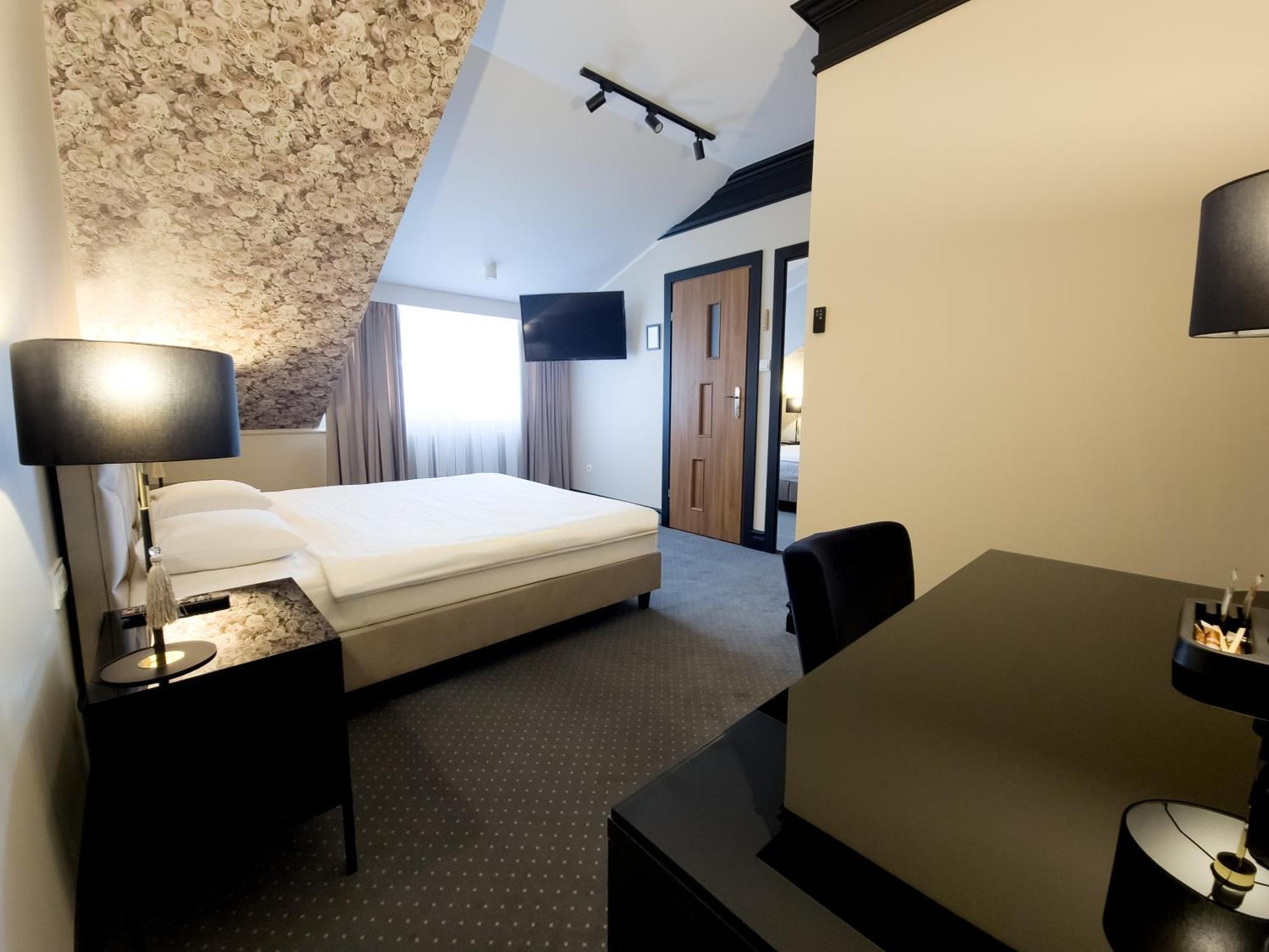 Pirs Bed & Breakfast 2*