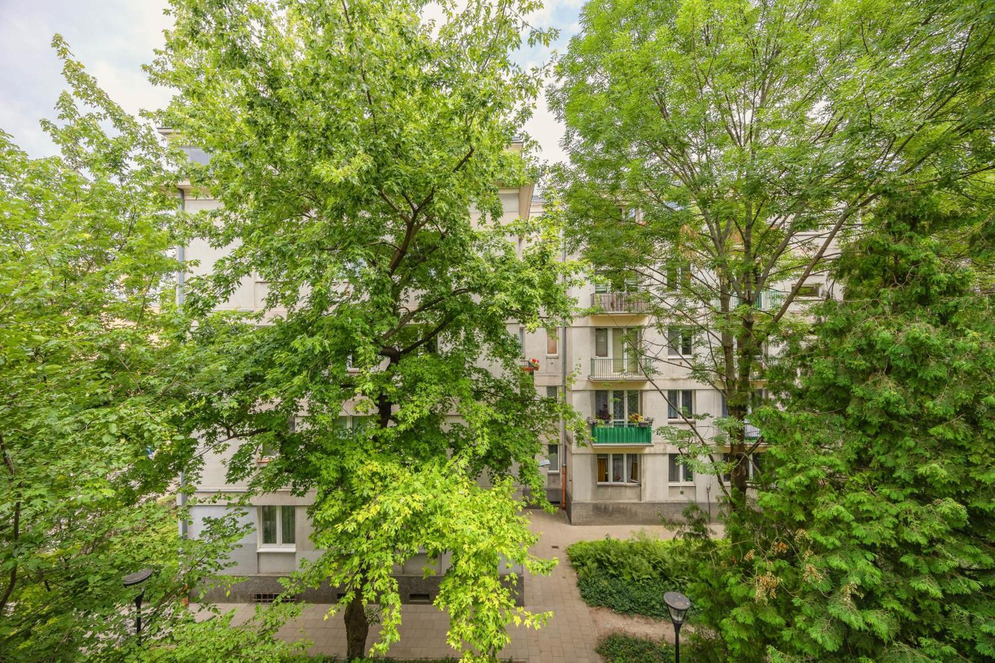 Near To Old Town By Renters Apartment