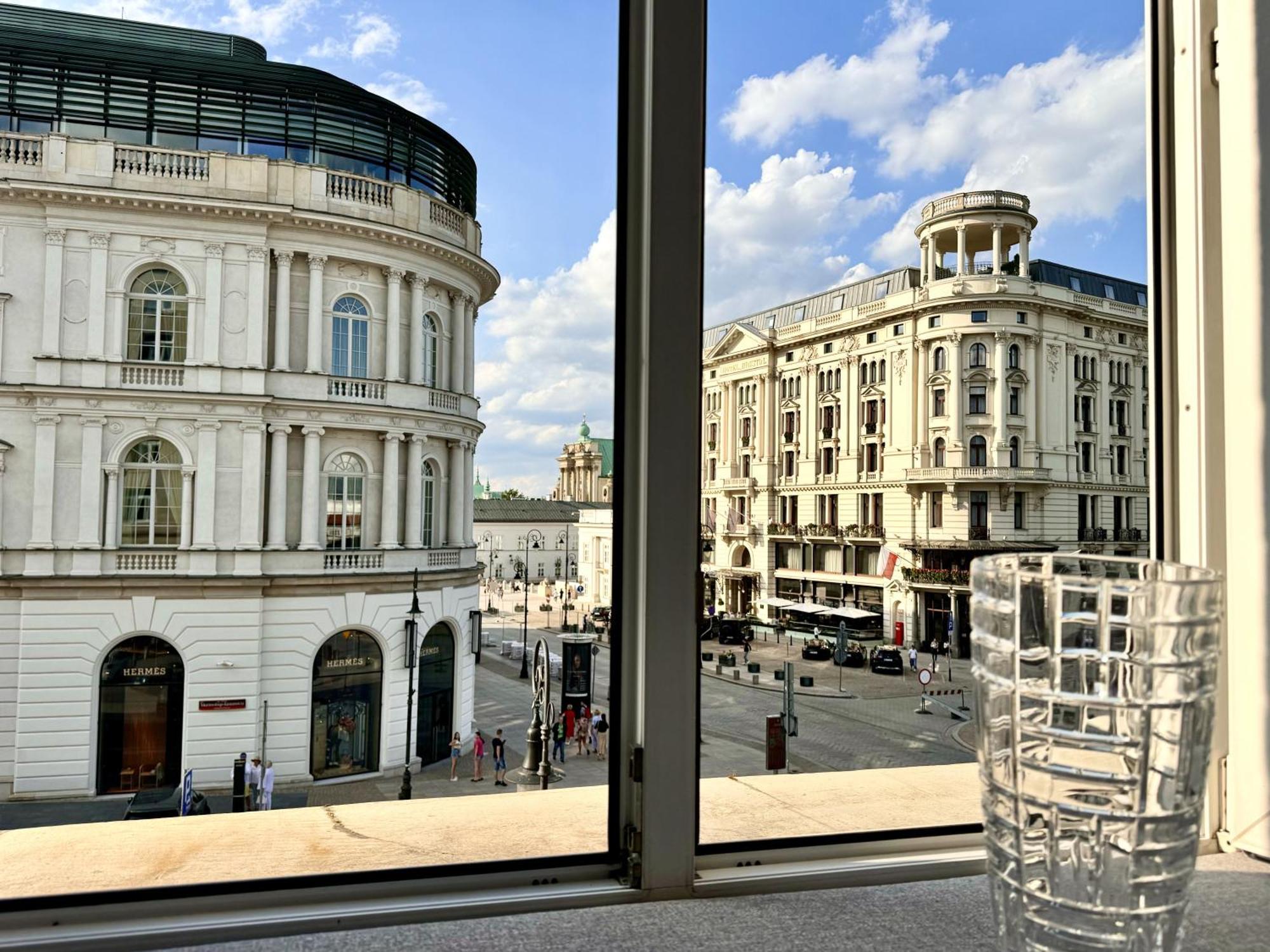 Aparthotel Mondrian Luxury & Market Square I Warsaw
