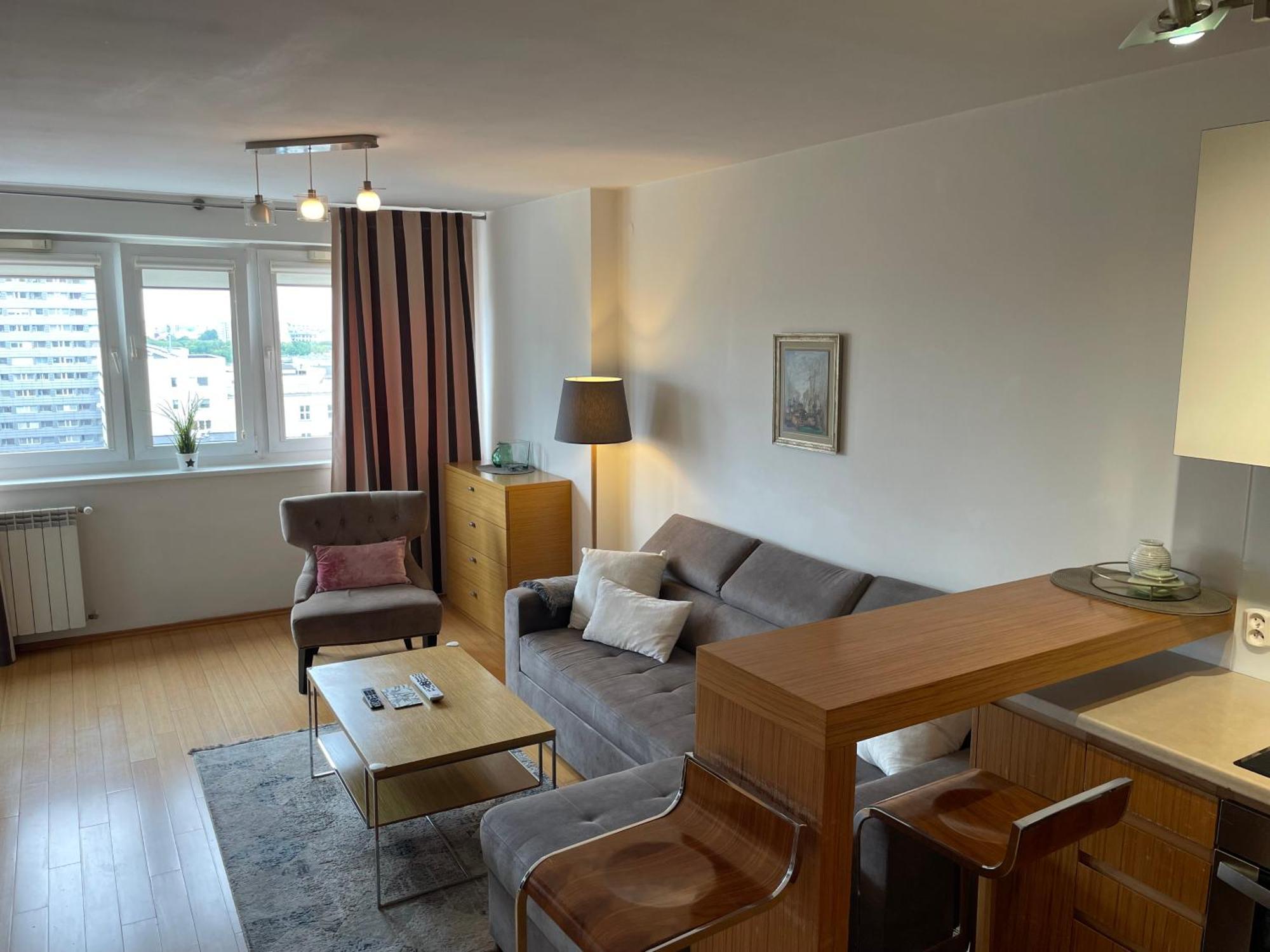 Apartment Comewa *