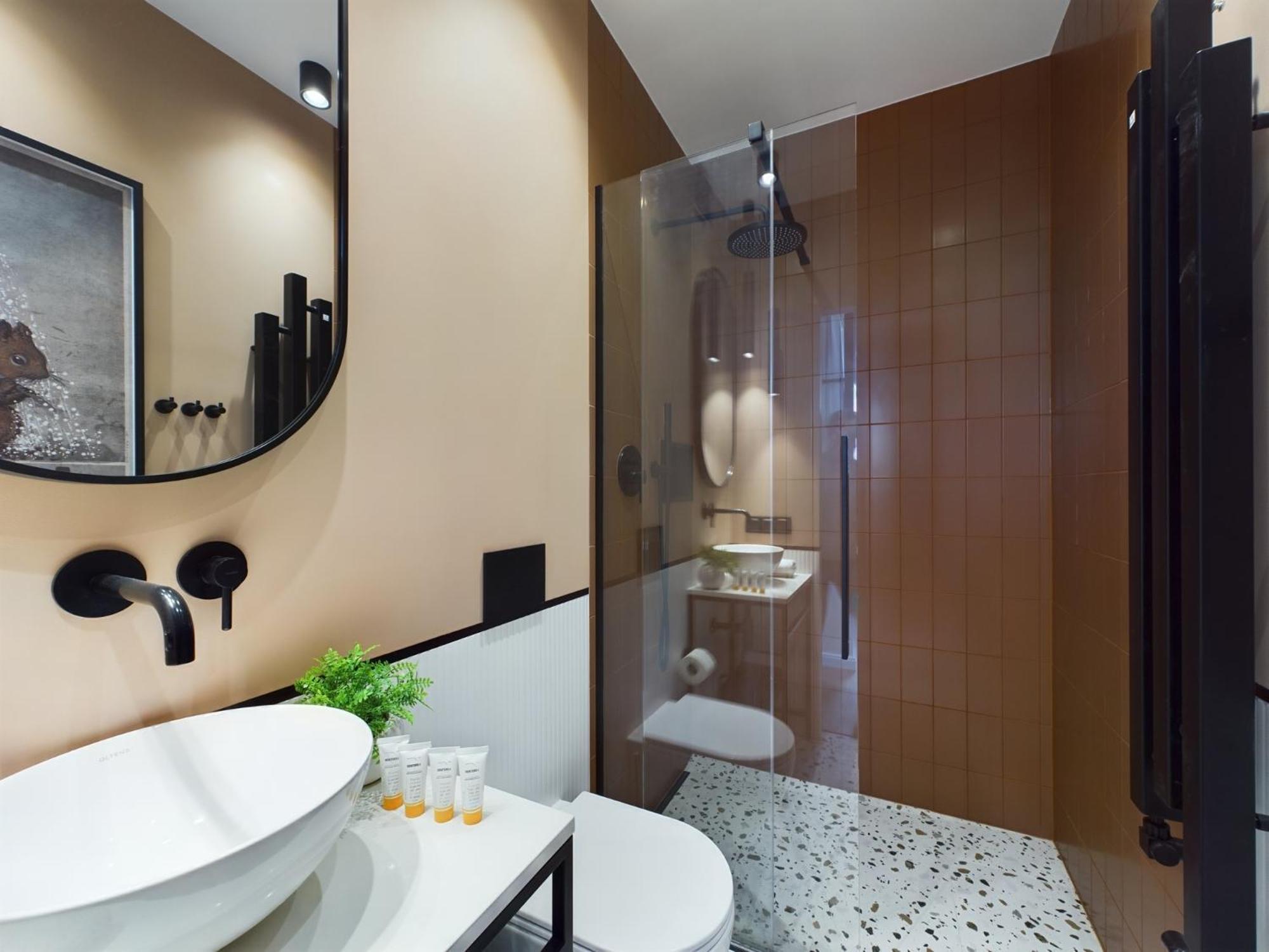 Center Hoza By Renters Apartment