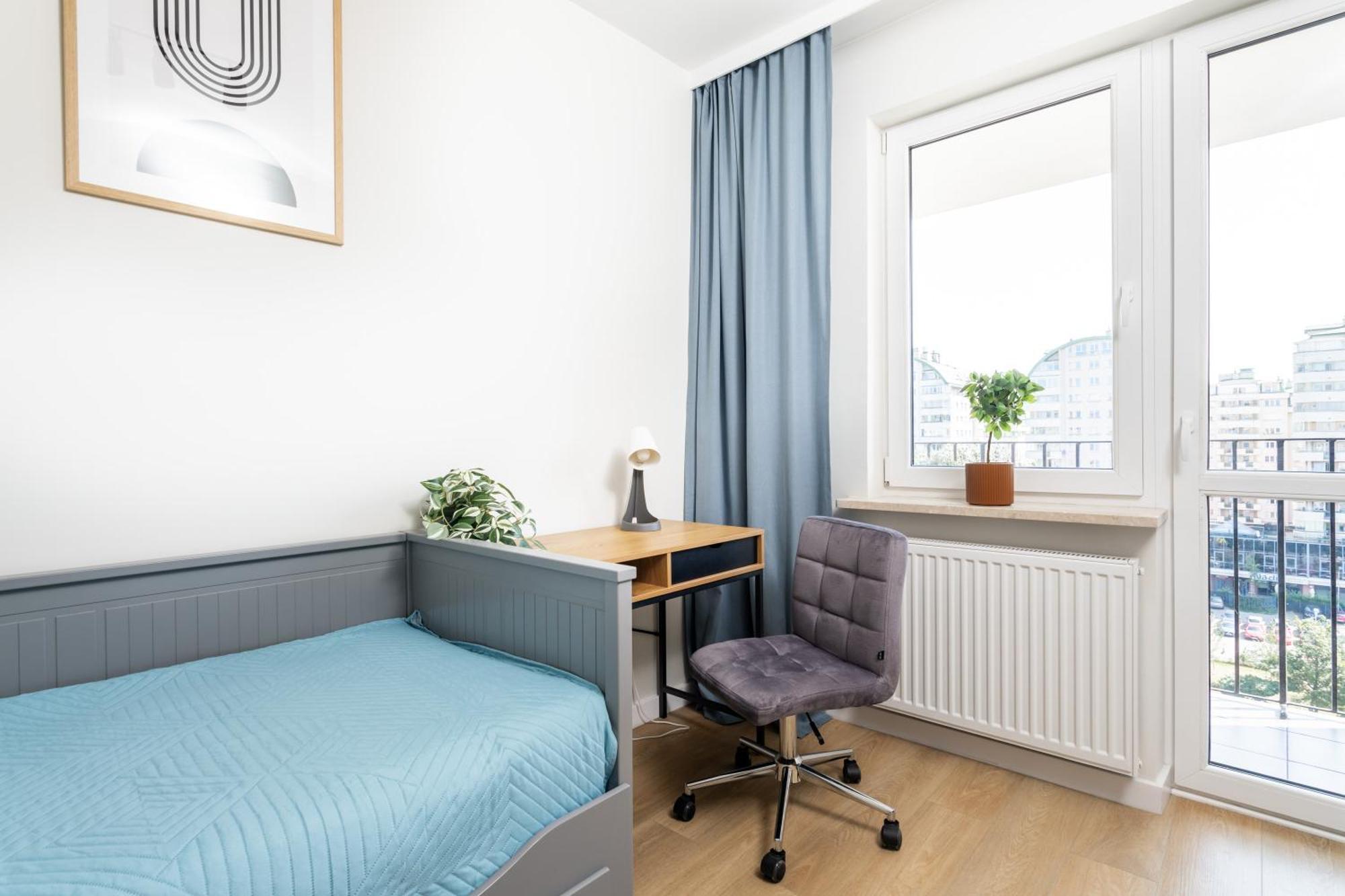 Apartment Blue Matcha Premium Okopowa Warsaw