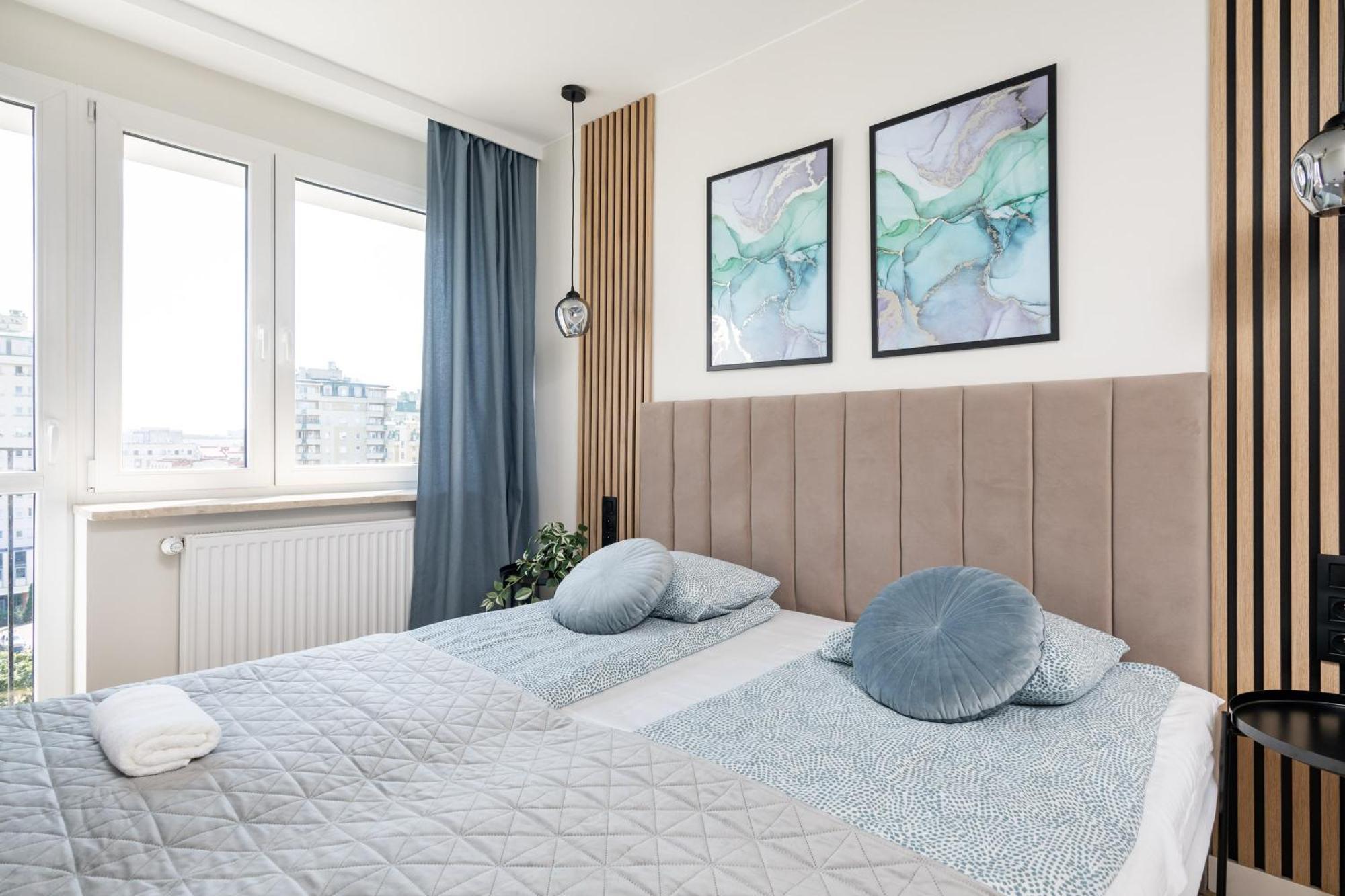 Apartment Blue Matcha Premium Okopowa Warsaw