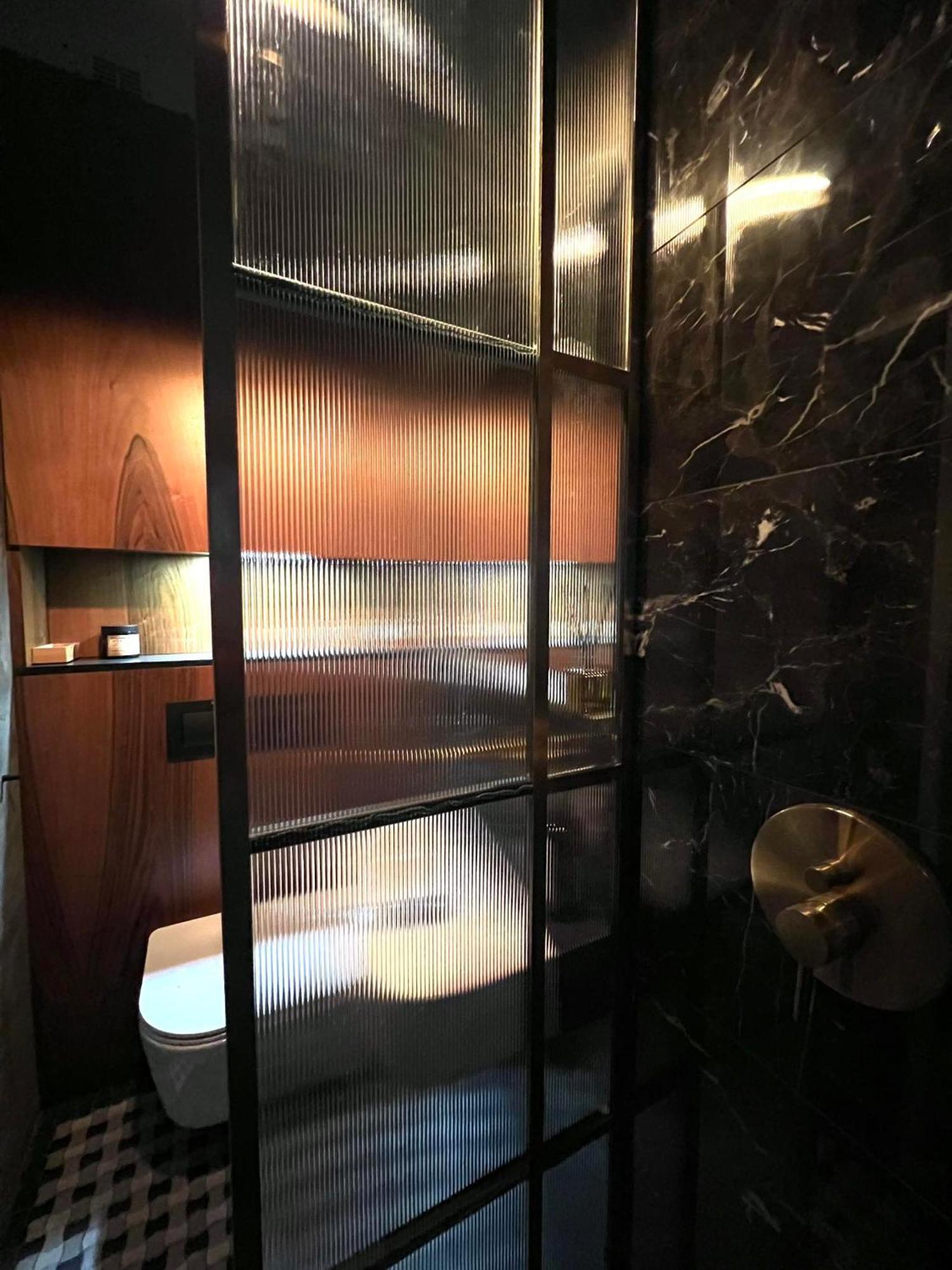 Aleje Jerozolimskie Apartment