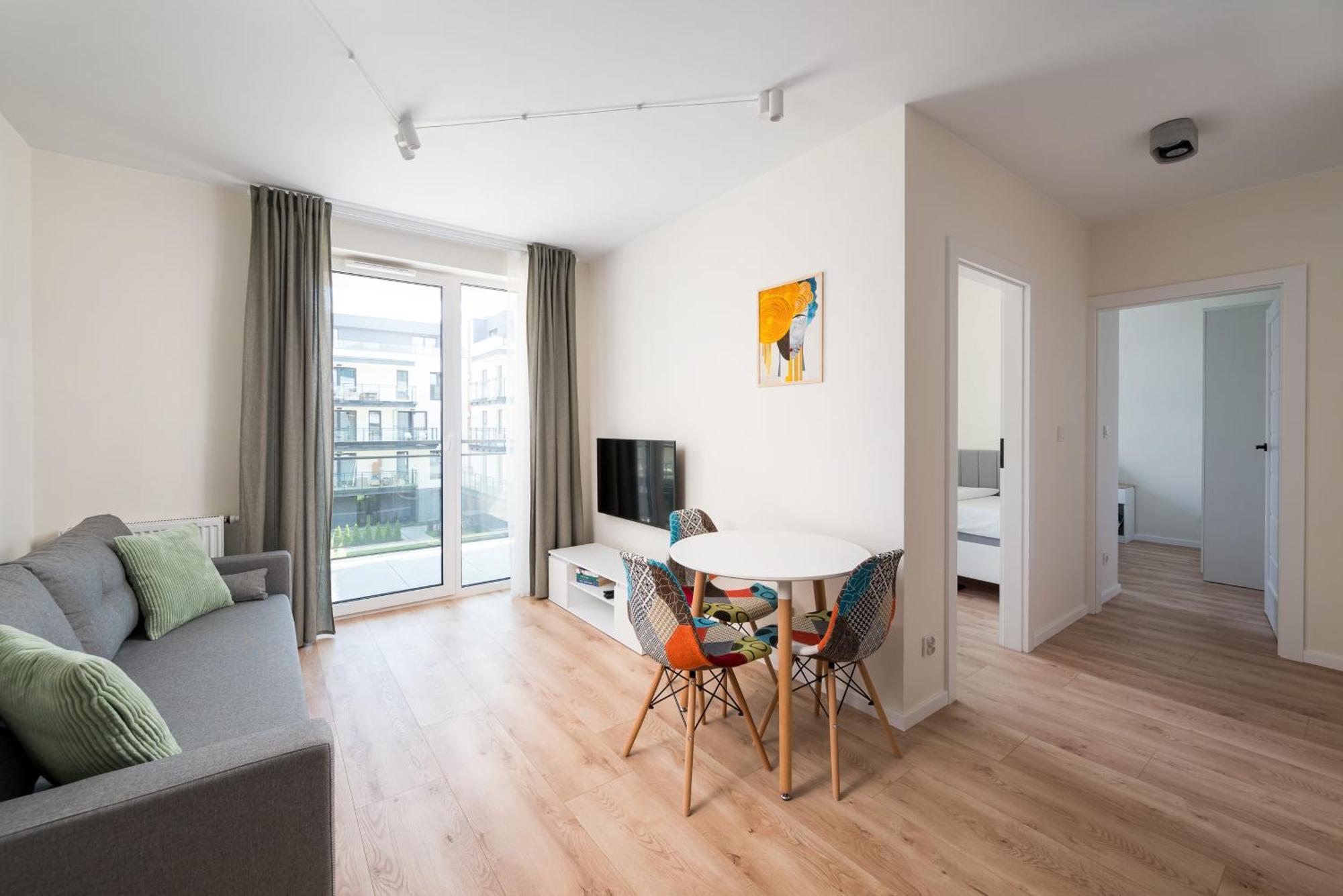 Apartment Praga Poludnie 2-bedroom *