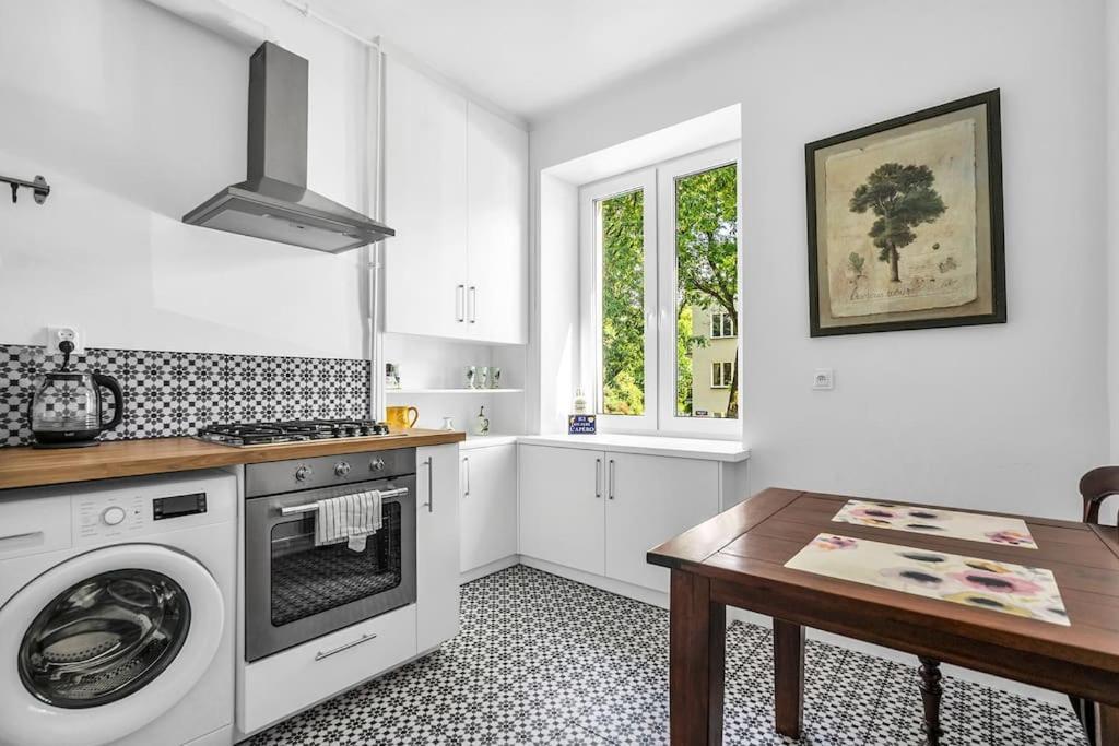 Apartment Stylish On Saska Kepa Warsaw