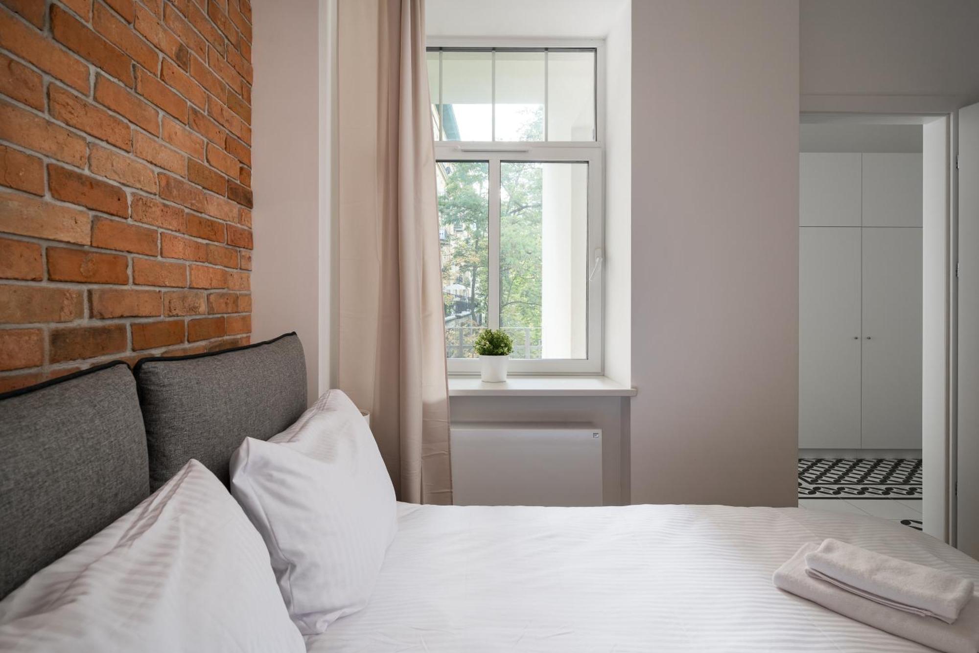 Apartment Wilcza Centre Deluxe Warsaw