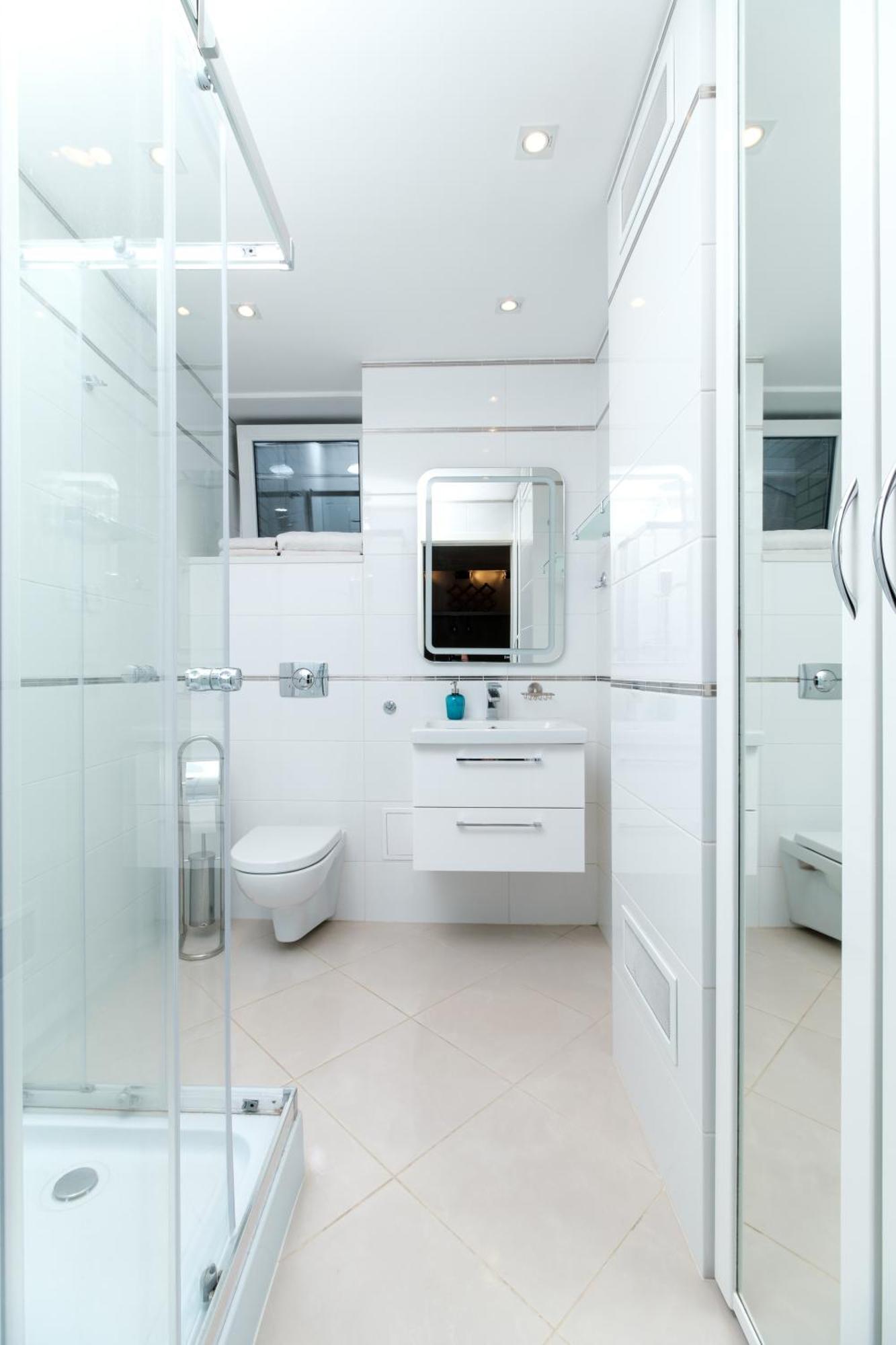 Apartment Inside Solec Iii *