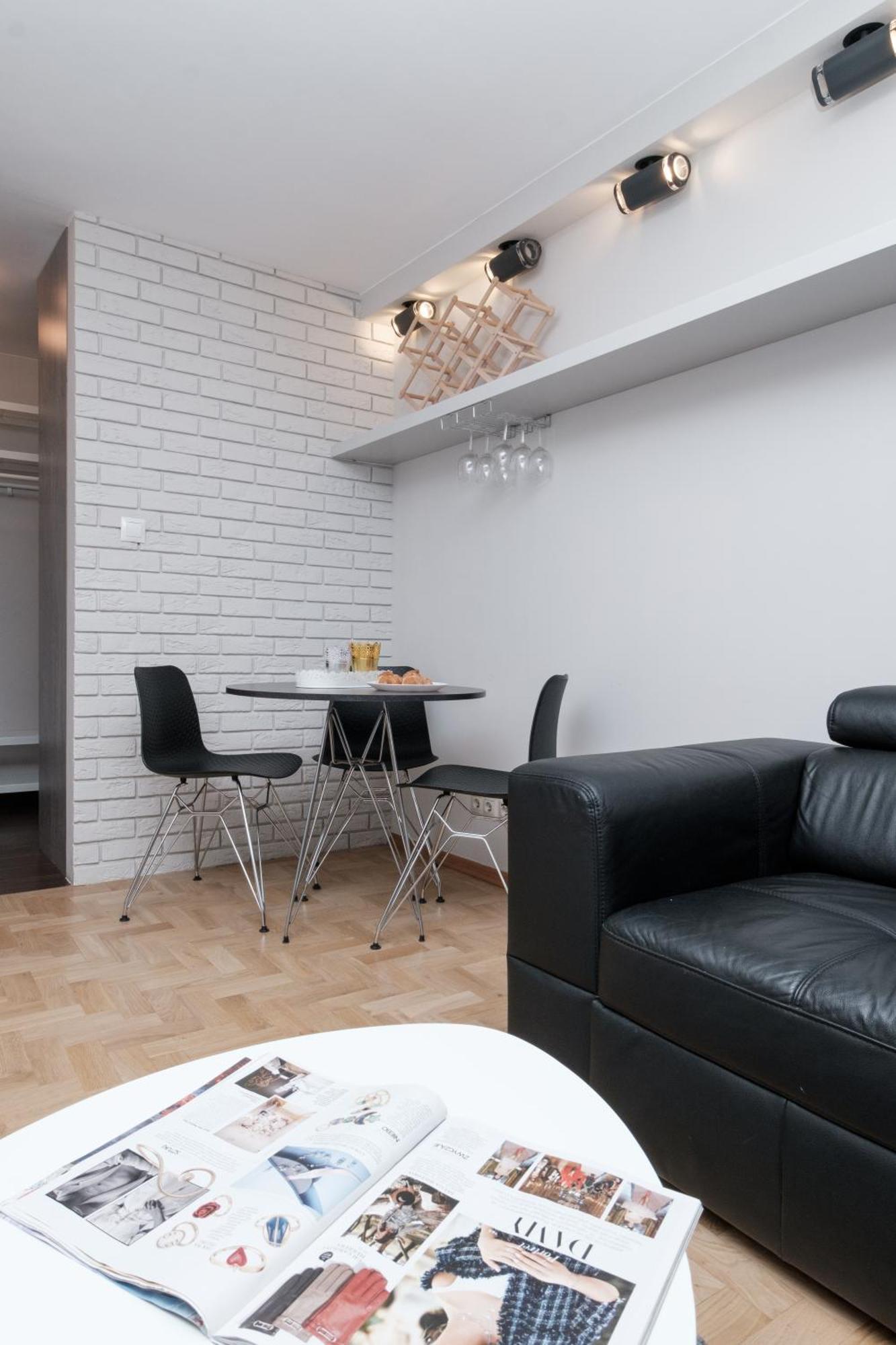 Apartment Inside Solec Iii Warsaw