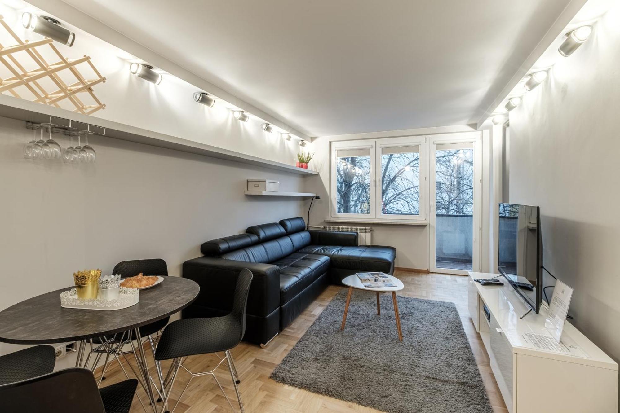 Inside Solec Iii Apartment *