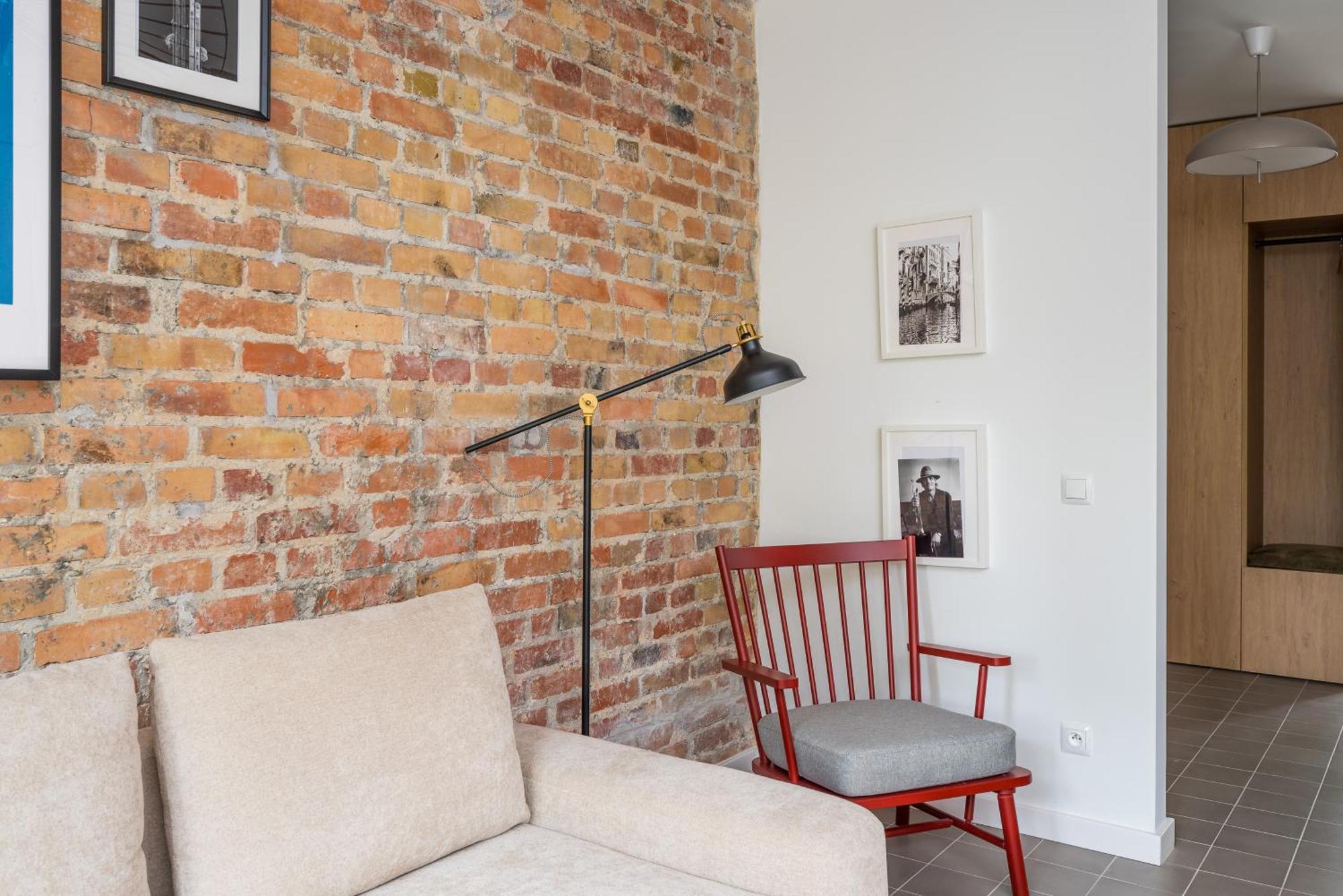 Metro Raclawicka Loft Apartment Warsaw