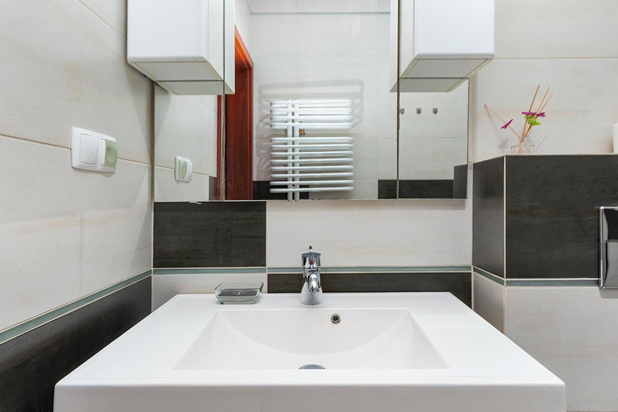 Chodkiewicza 6 By Homeprime Apartment Warsaw