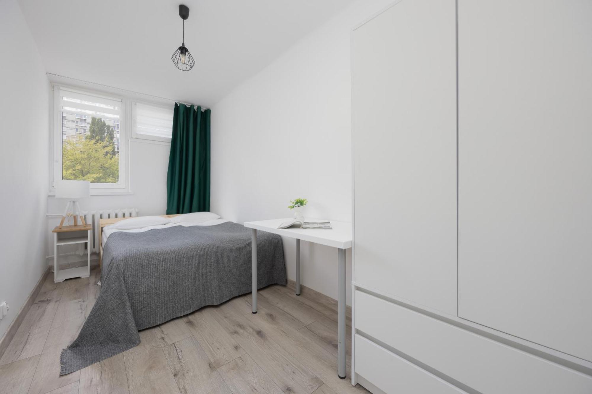 Apartment Bright Apartament Wola Ideal For Remote Work By Renters