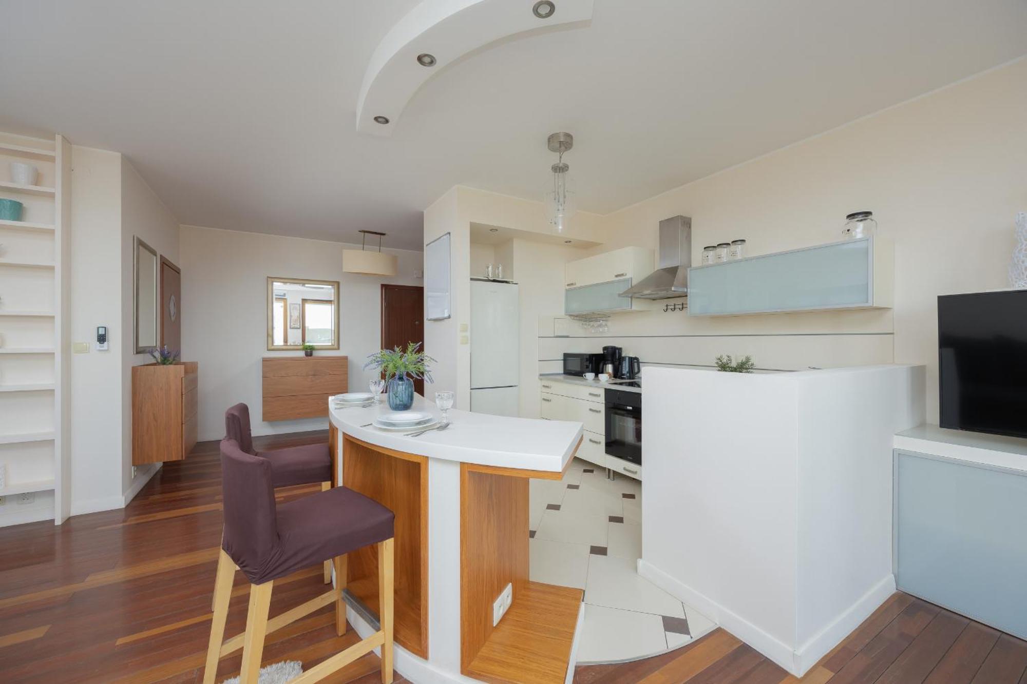 Cozy With Terrace Near Zachodnia By Renters Apartament Warszawa