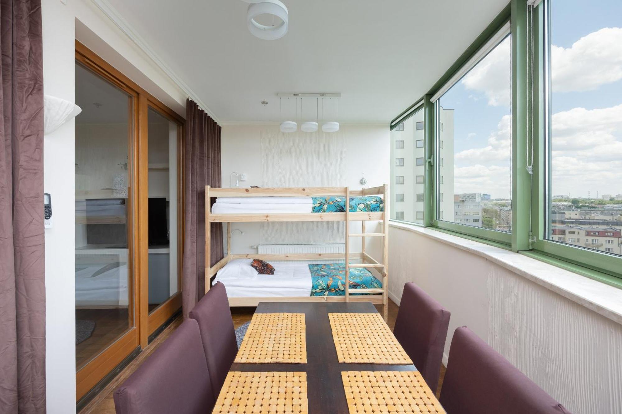 Cozy With Terrace Near Zachodnia By Renters Apartament Warszawa