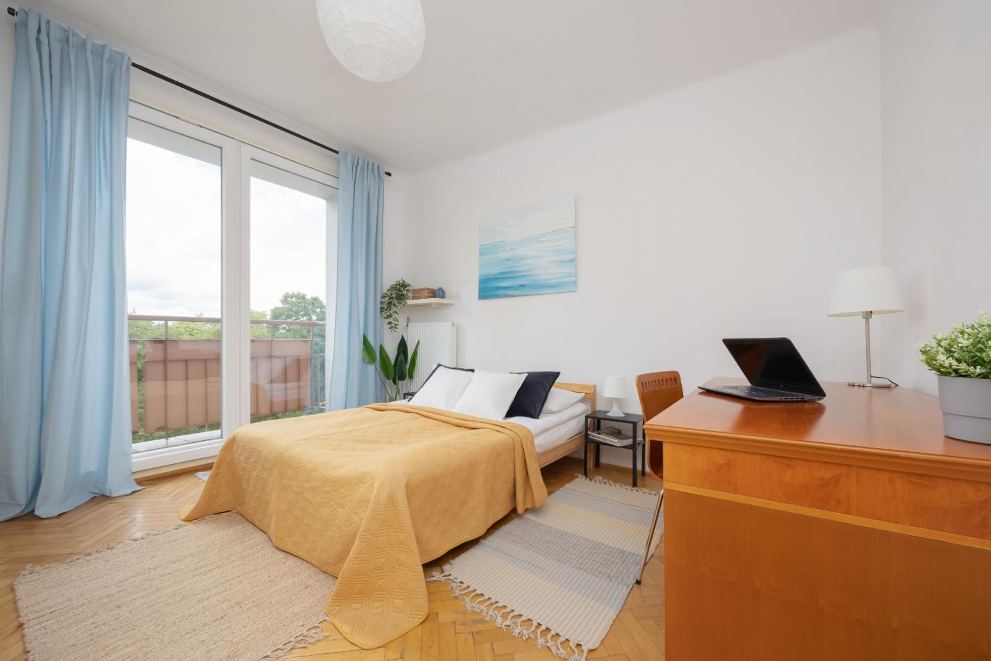 Apartment Charming Family With Balcony In Praga Polnoc District By Renters