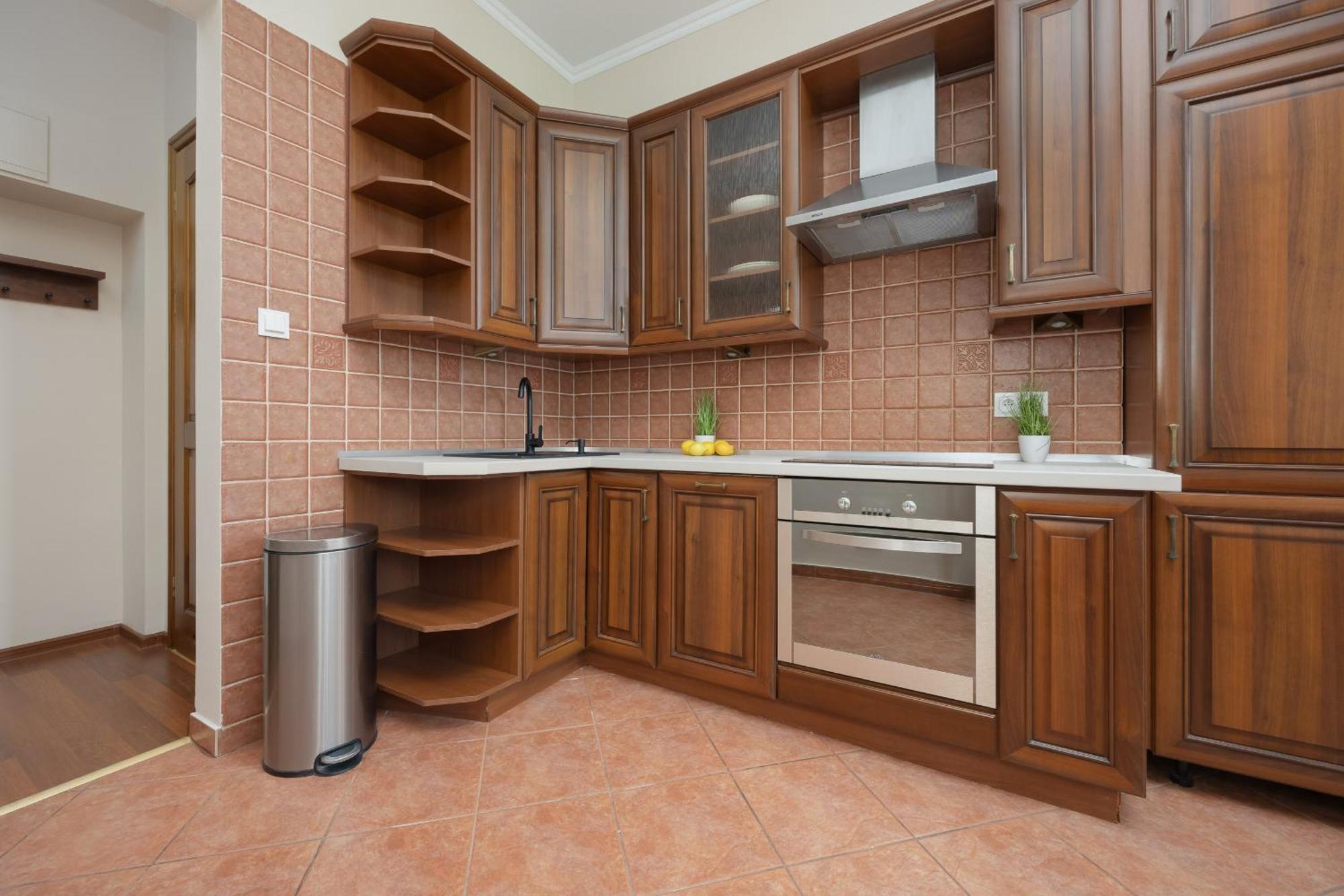 Spacious Filtry Near Pola Mokotowskie By Renters *