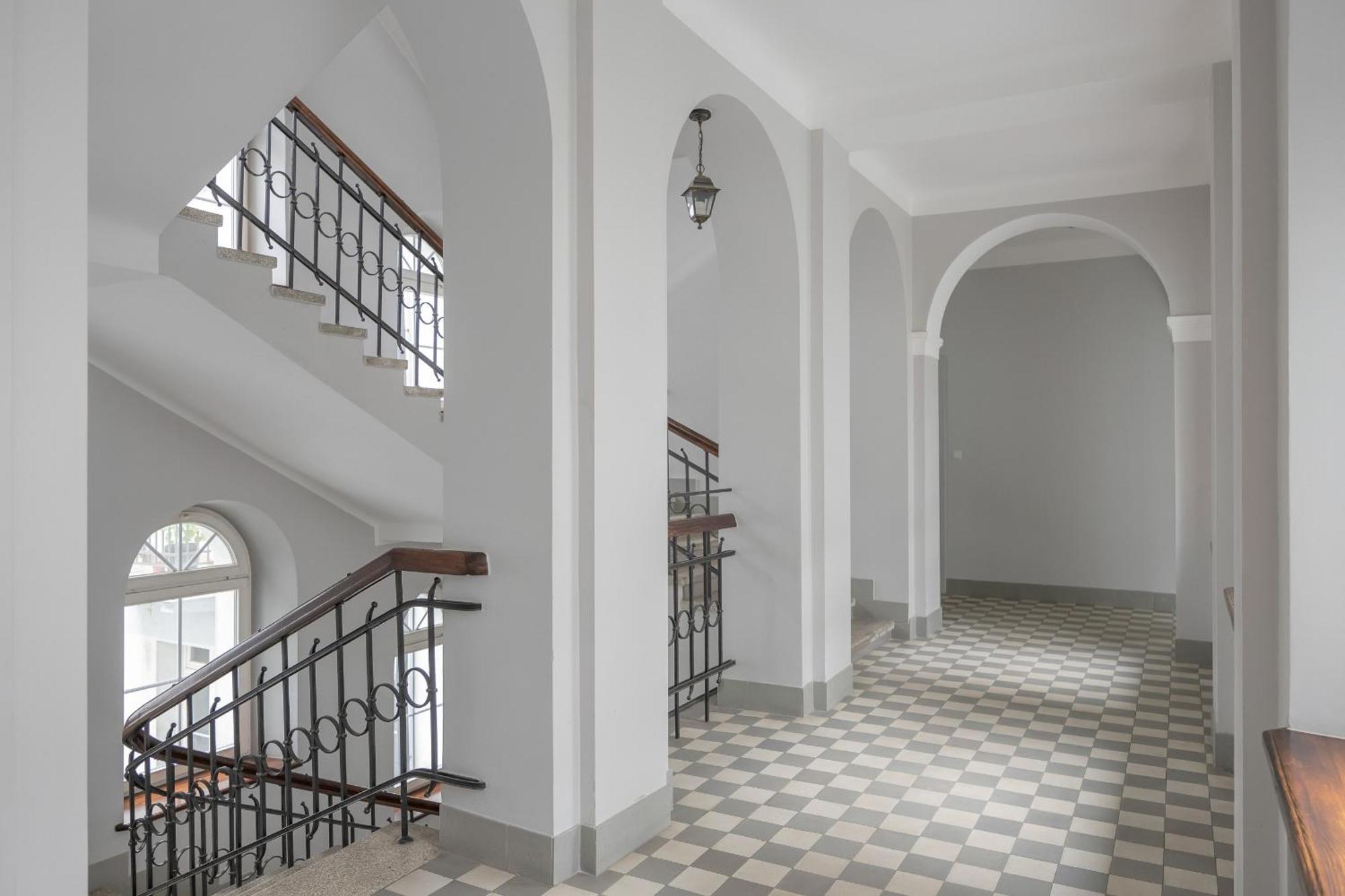 Spacious Filtry Near Pola Mokotowskie By Renters