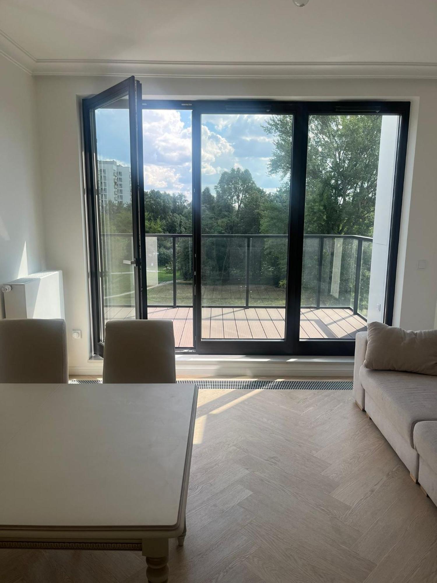 Luksusowy W Parku Skaryszewskim Z Widokiem Na Centrum Warszawy Apartment Warsaw
