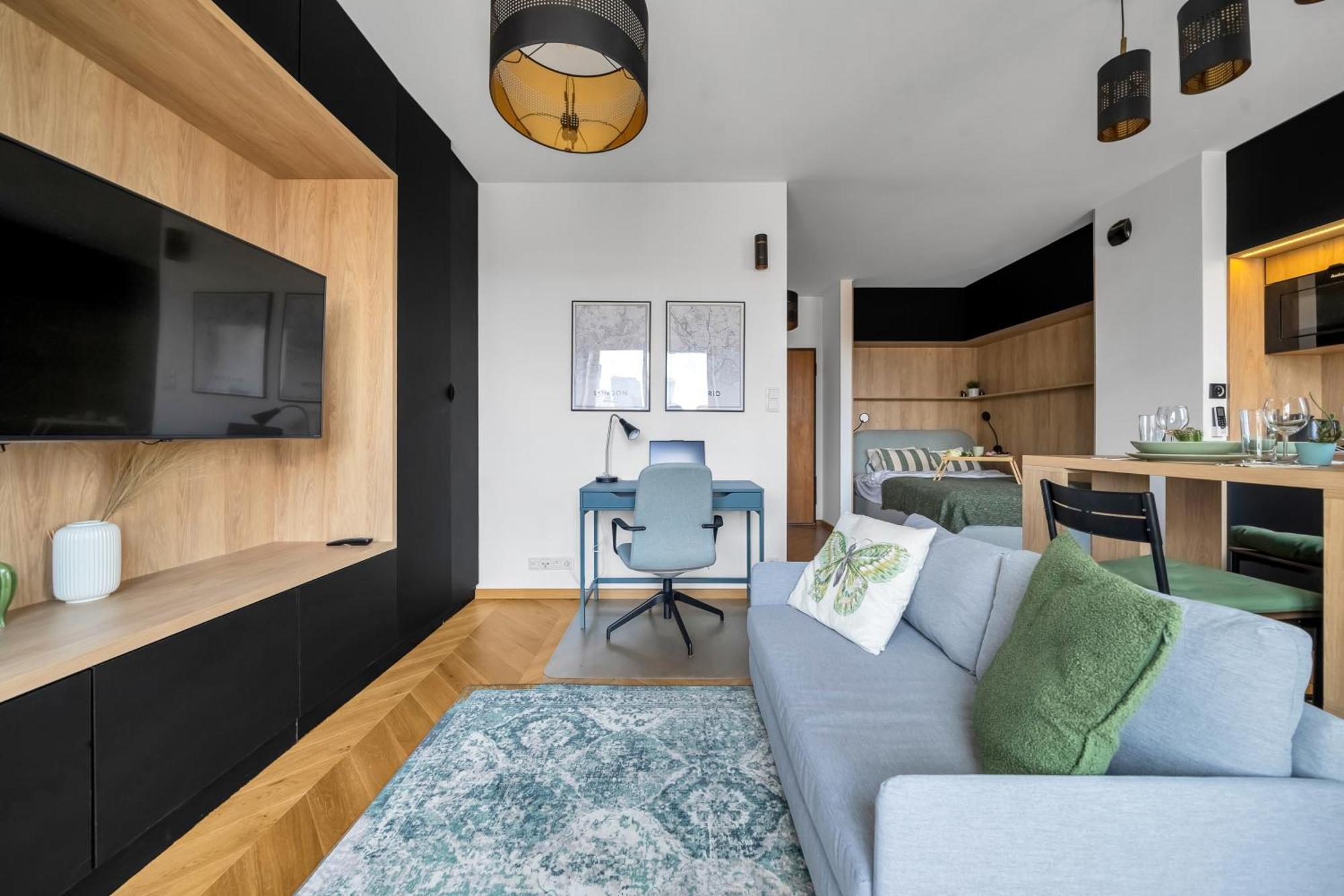 Wola - Balcony&workspace - By Rentujemy * Warszawa