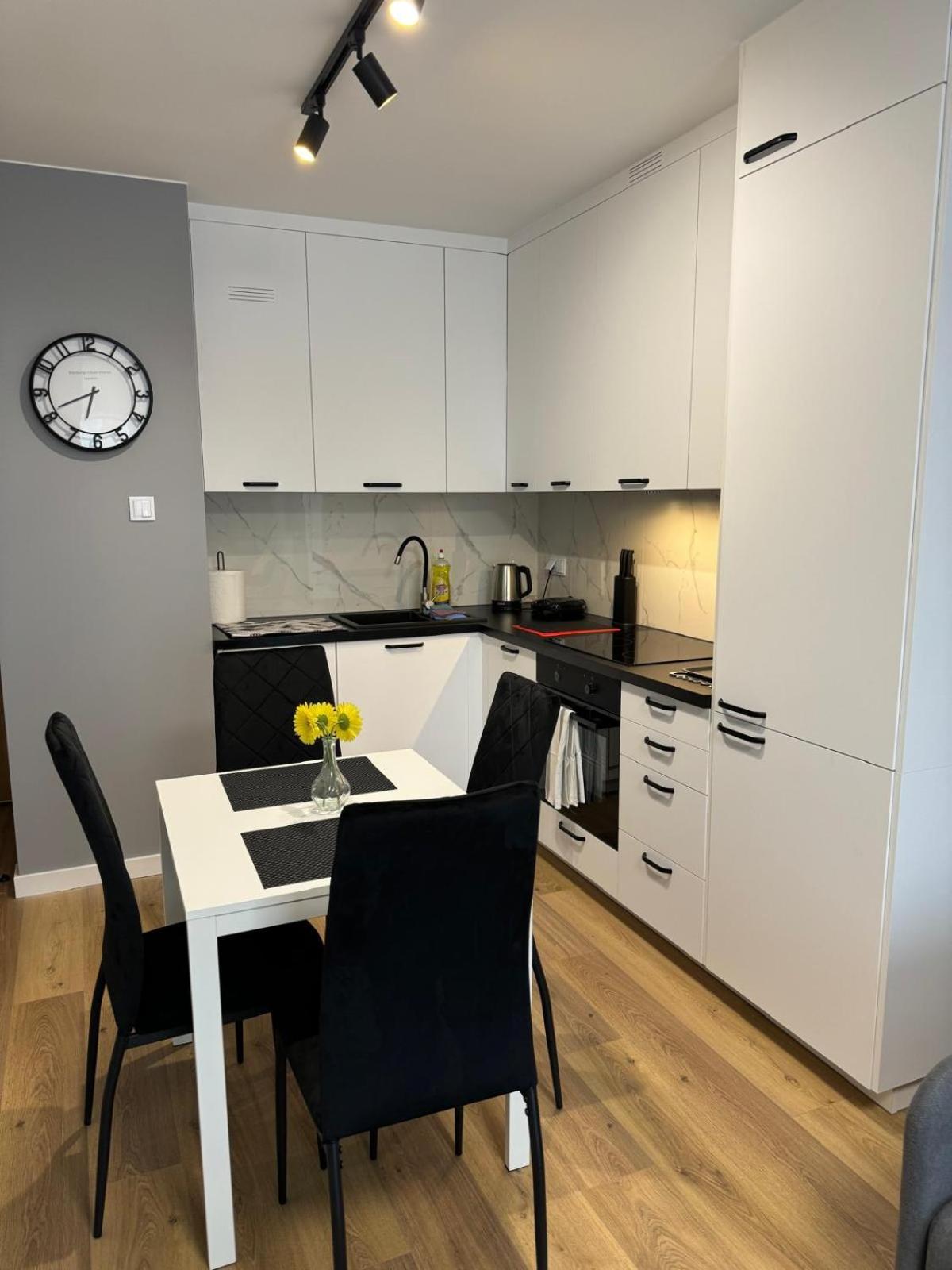 Apartament Grey 2 Pokojowy Z Balkonem W Warszawie *